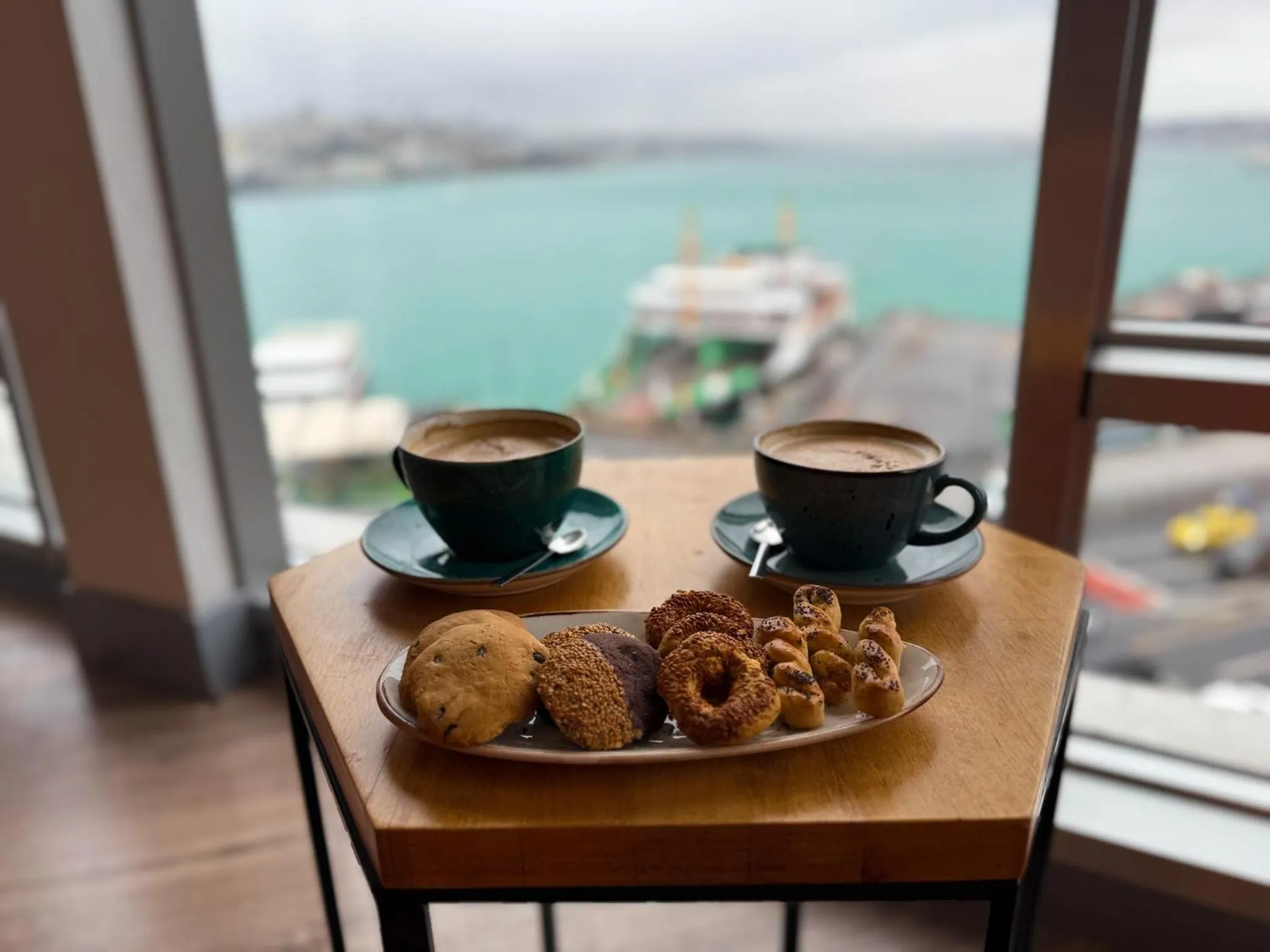 Sea view in Manesol Old City Bosphorus