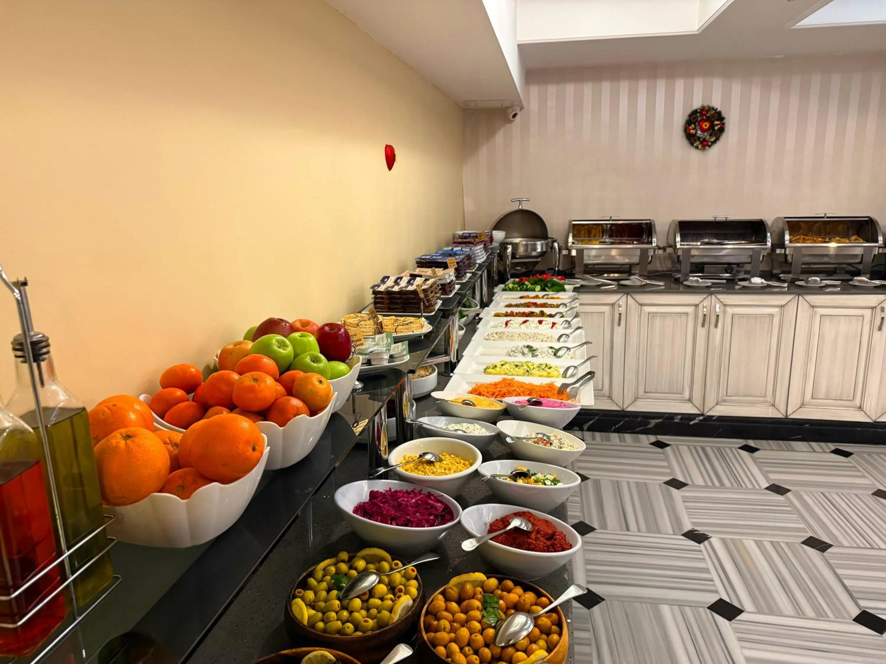 Breakfast in Manesol Old City Bosphorus