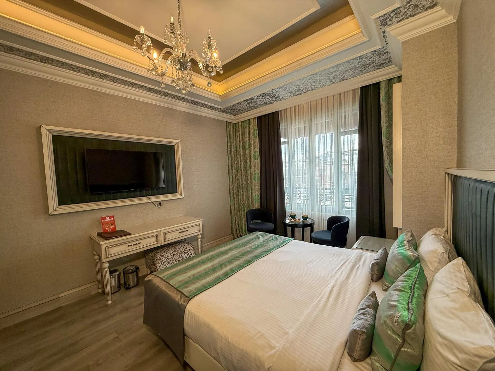 Bed in Manesol Old City Bosphorus