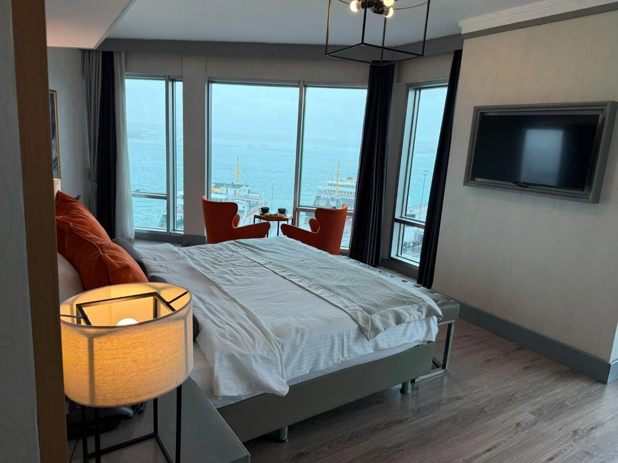 Bed in Manesol Old City Bosphorus