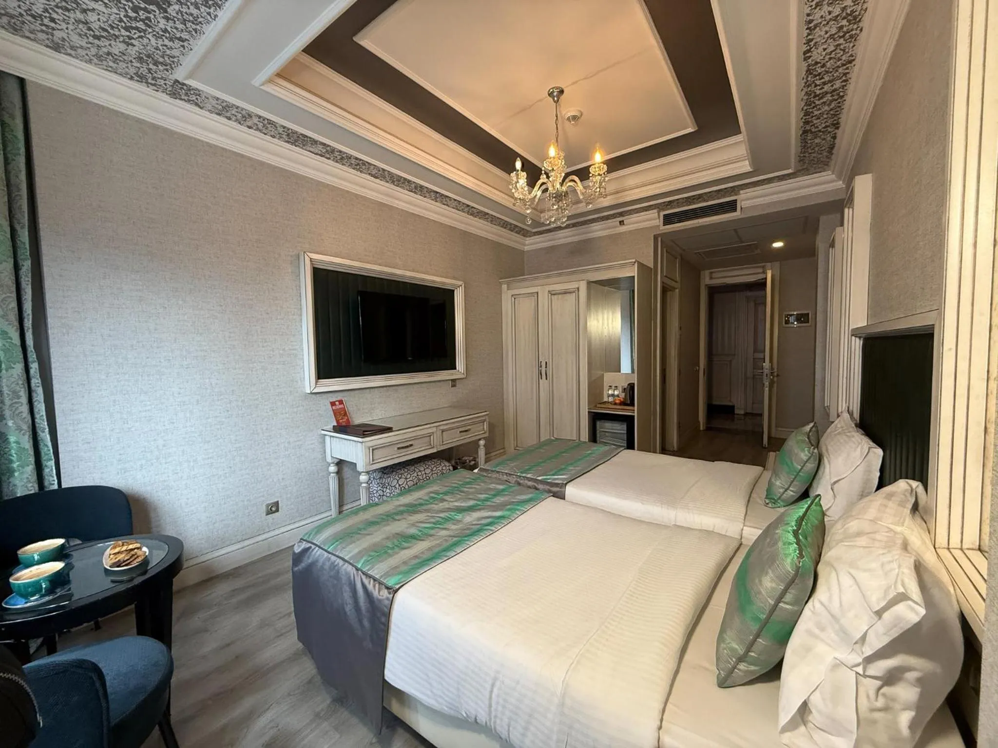 Bed in Manesol Old City Bosphorus