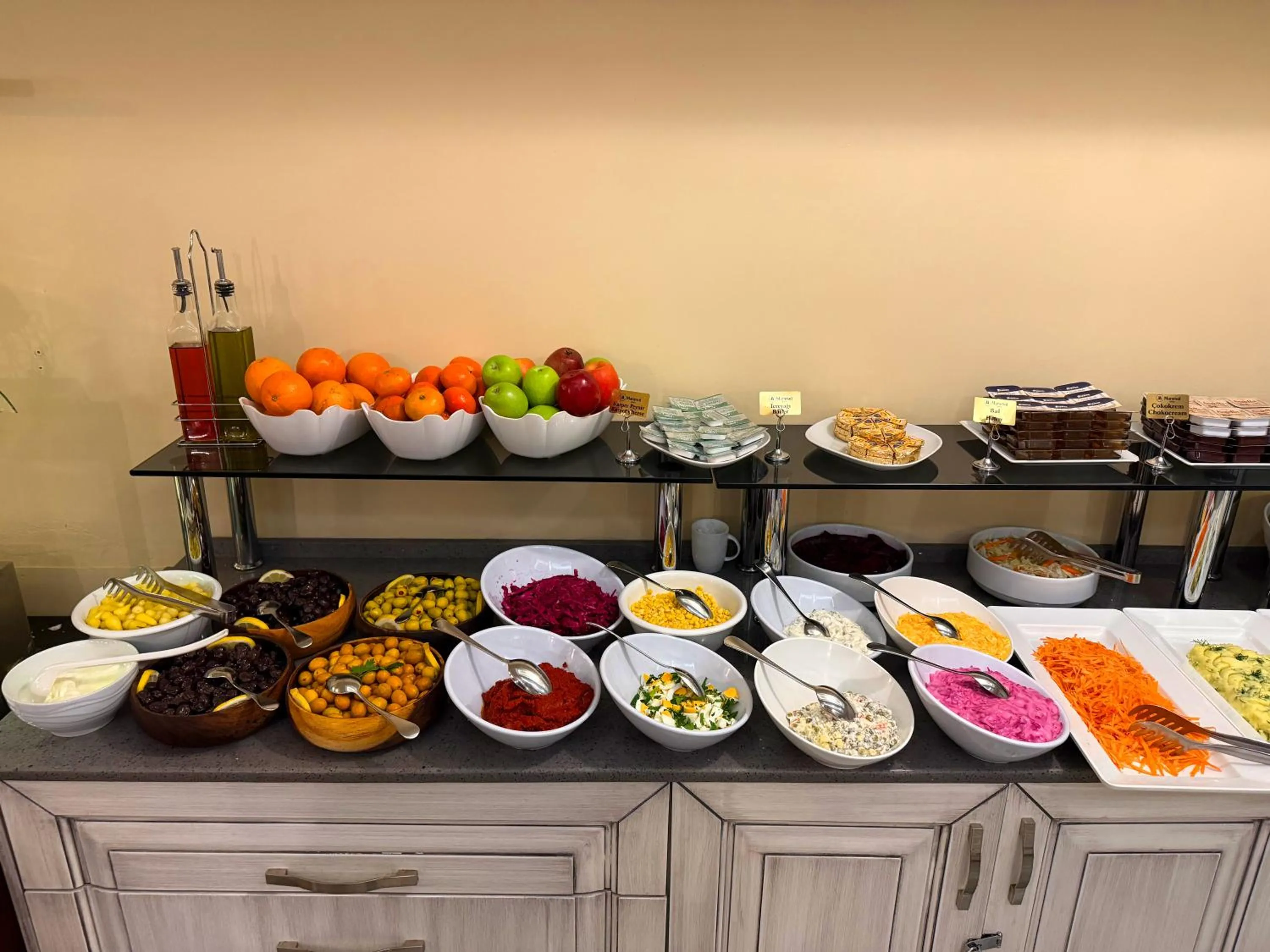 Breakfast in Manesol Old City Bosphorus