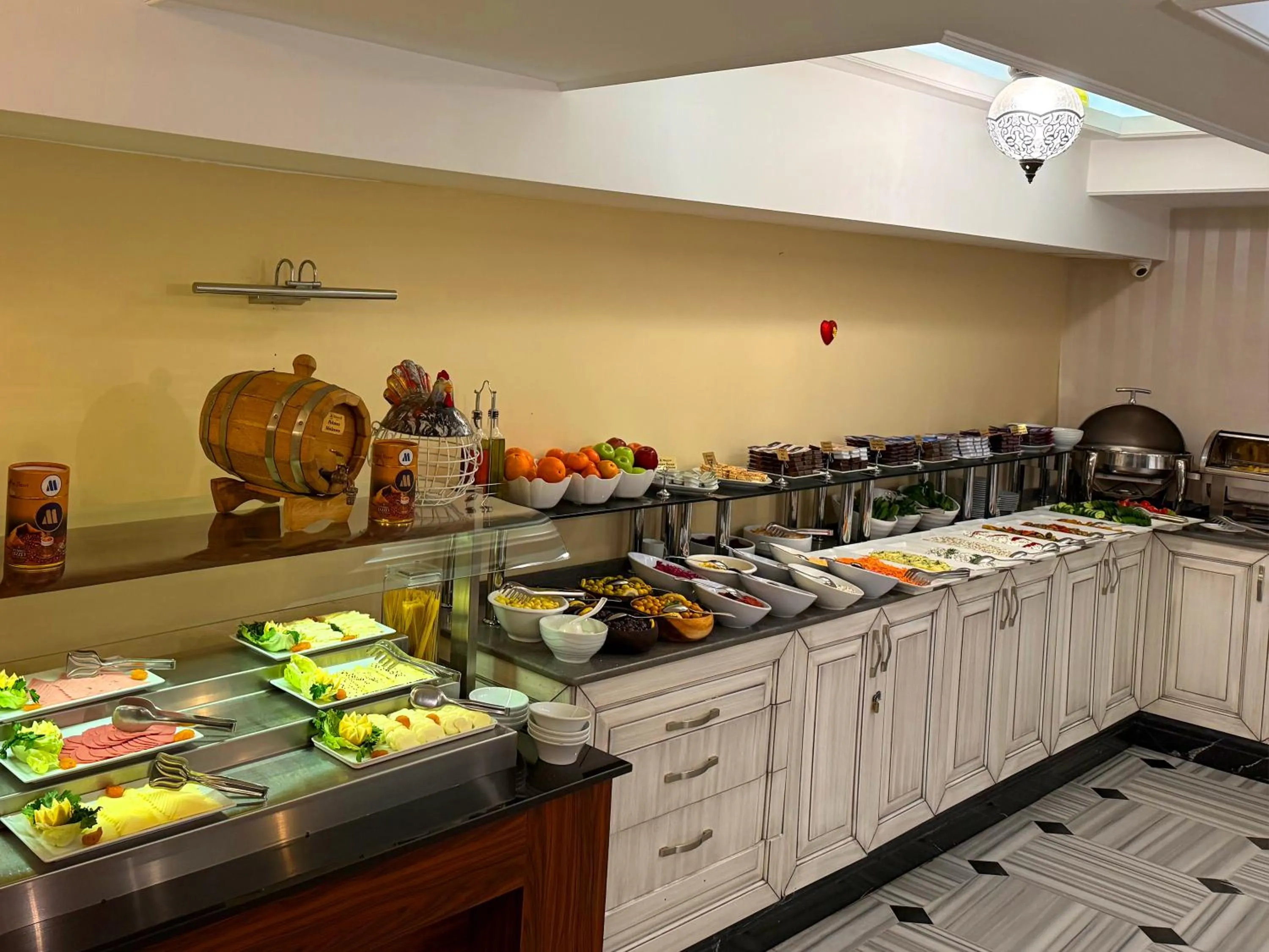 Breakfast in Manesol Old City Bosphorus