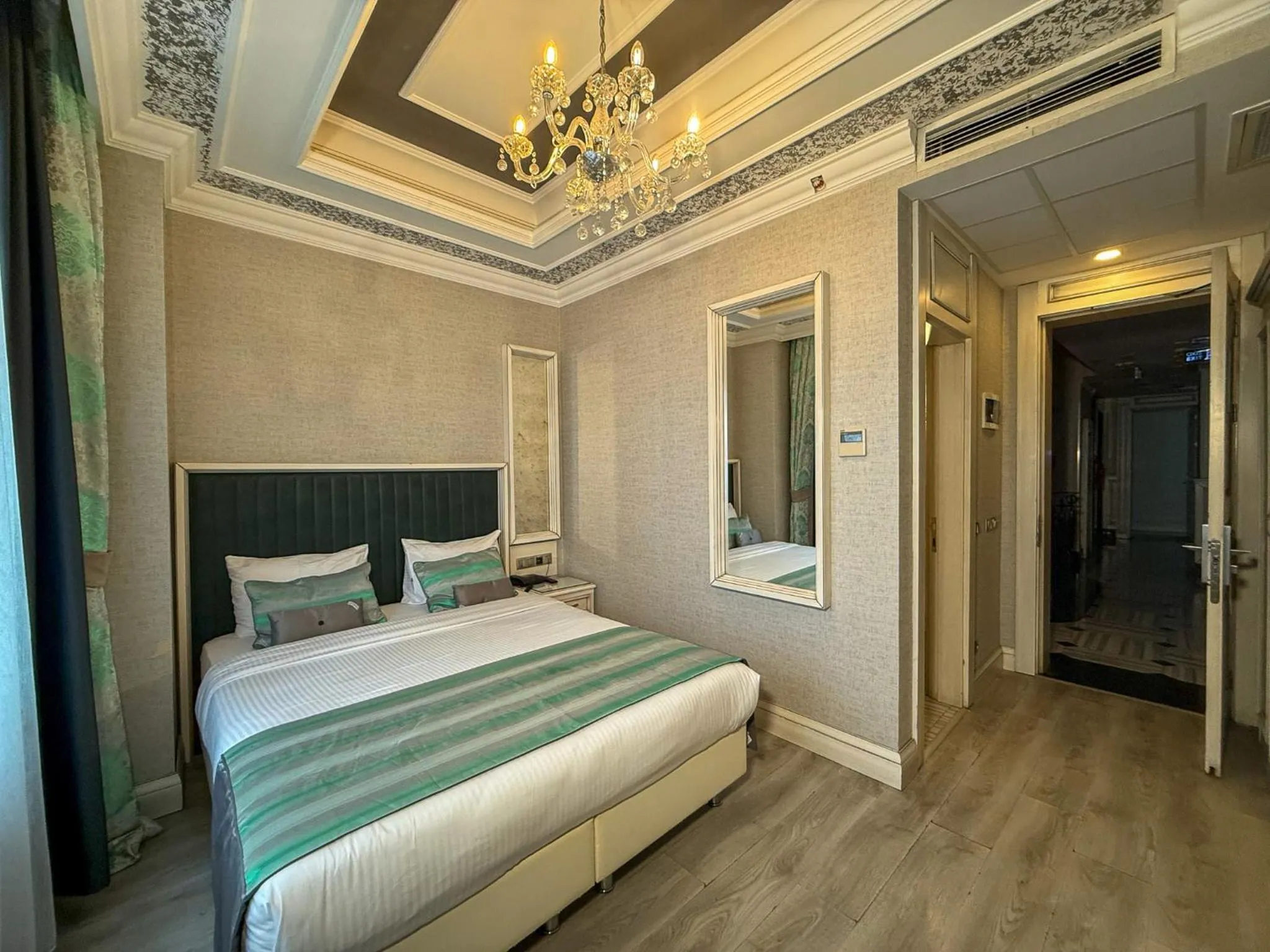 Bed in Manesol Old City Bosphorus