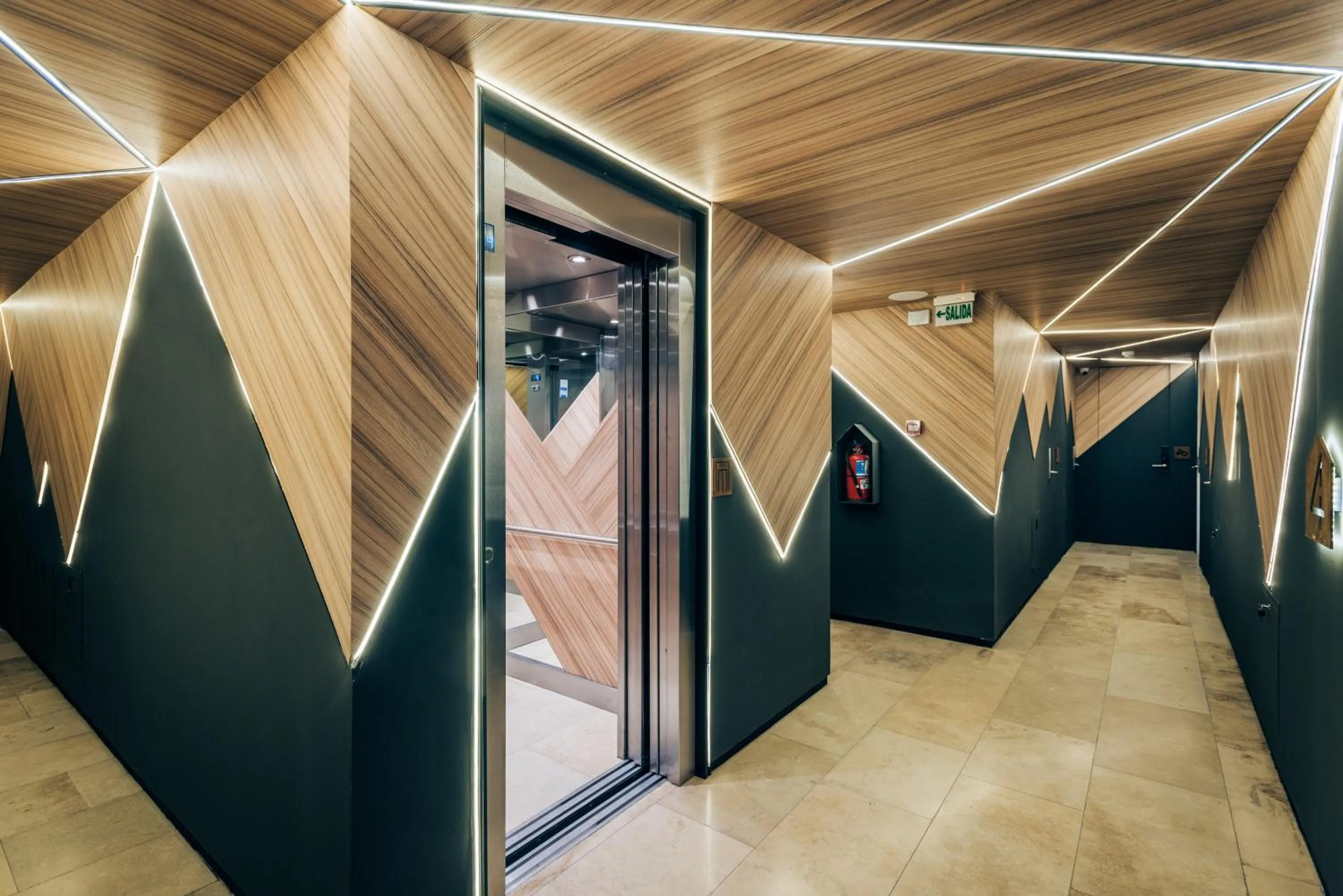 elevator in Original House Hotel Boutique