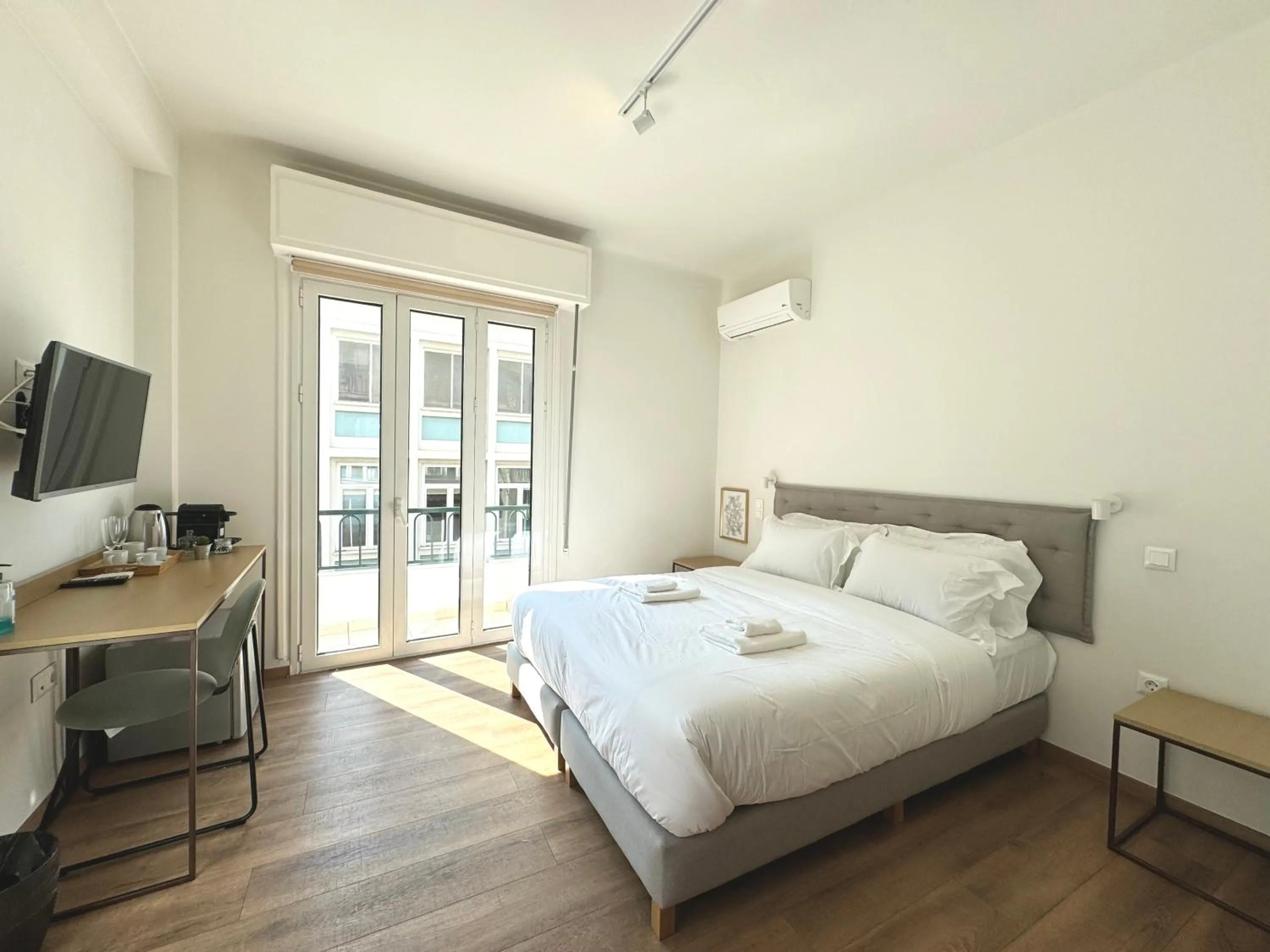 Bed in Voulis Best Global Home