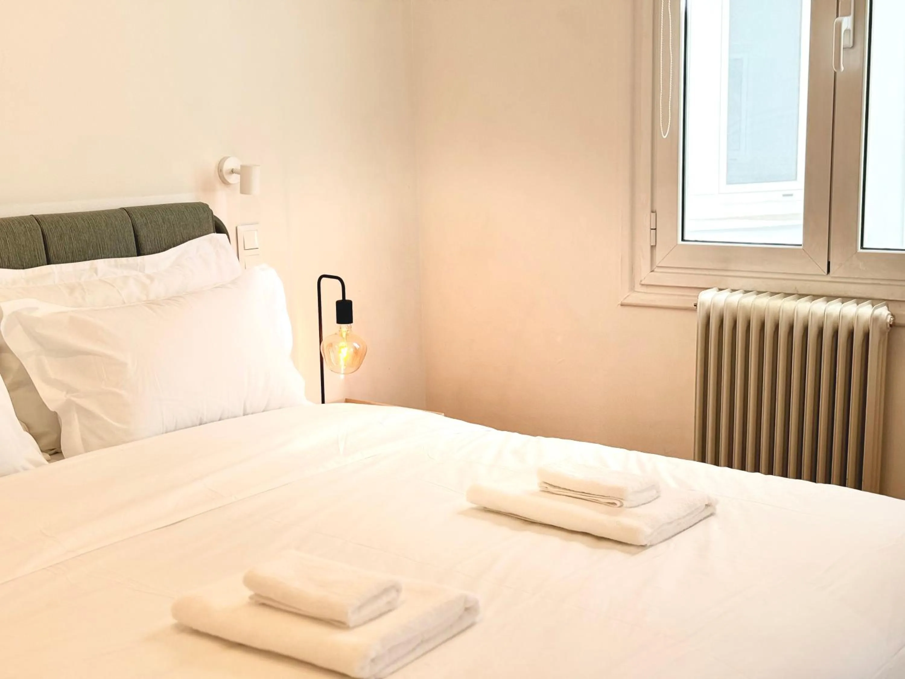 Bed in Voulis Best Global Home