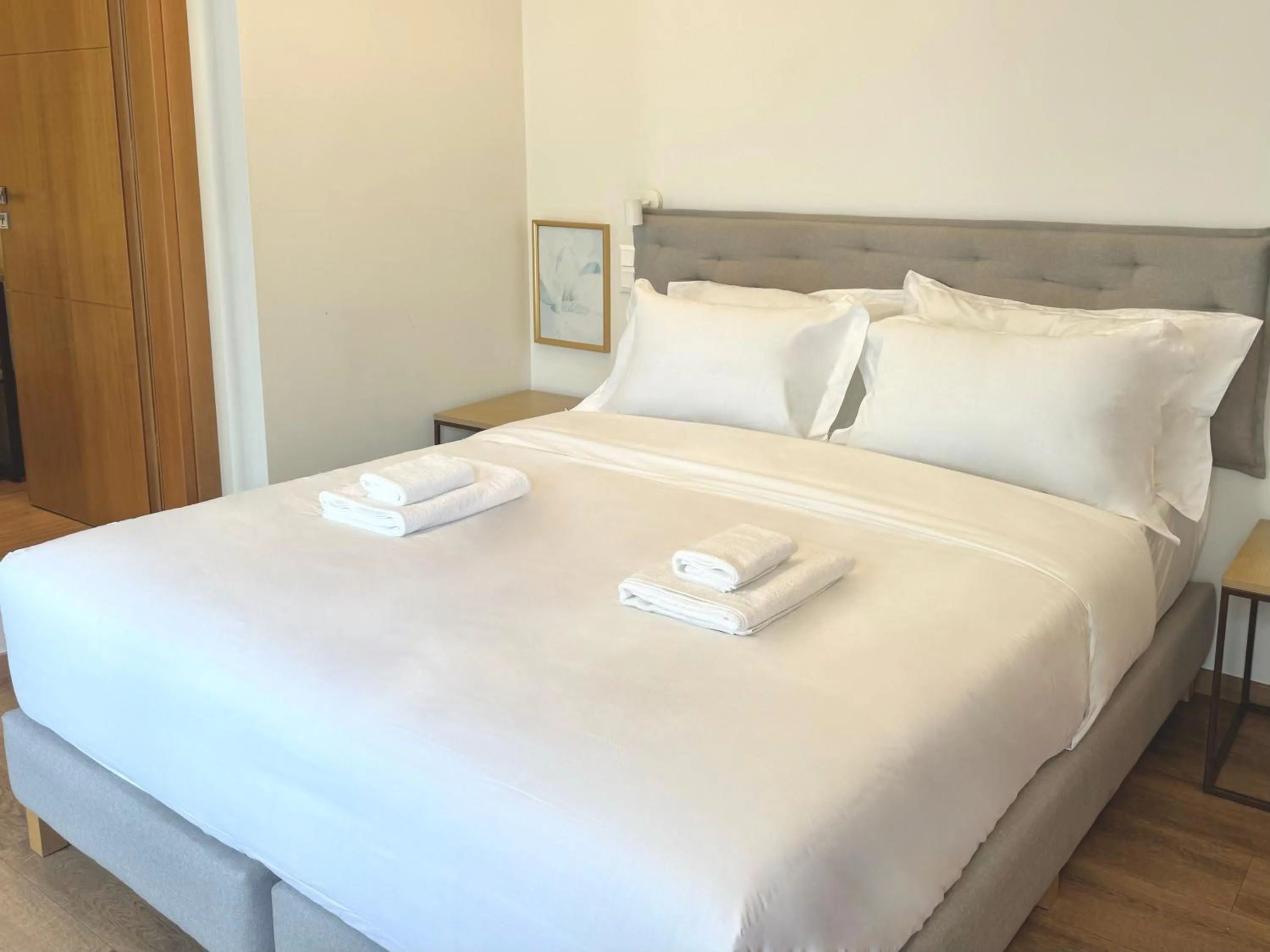 Bed in Voulis Best Global Home