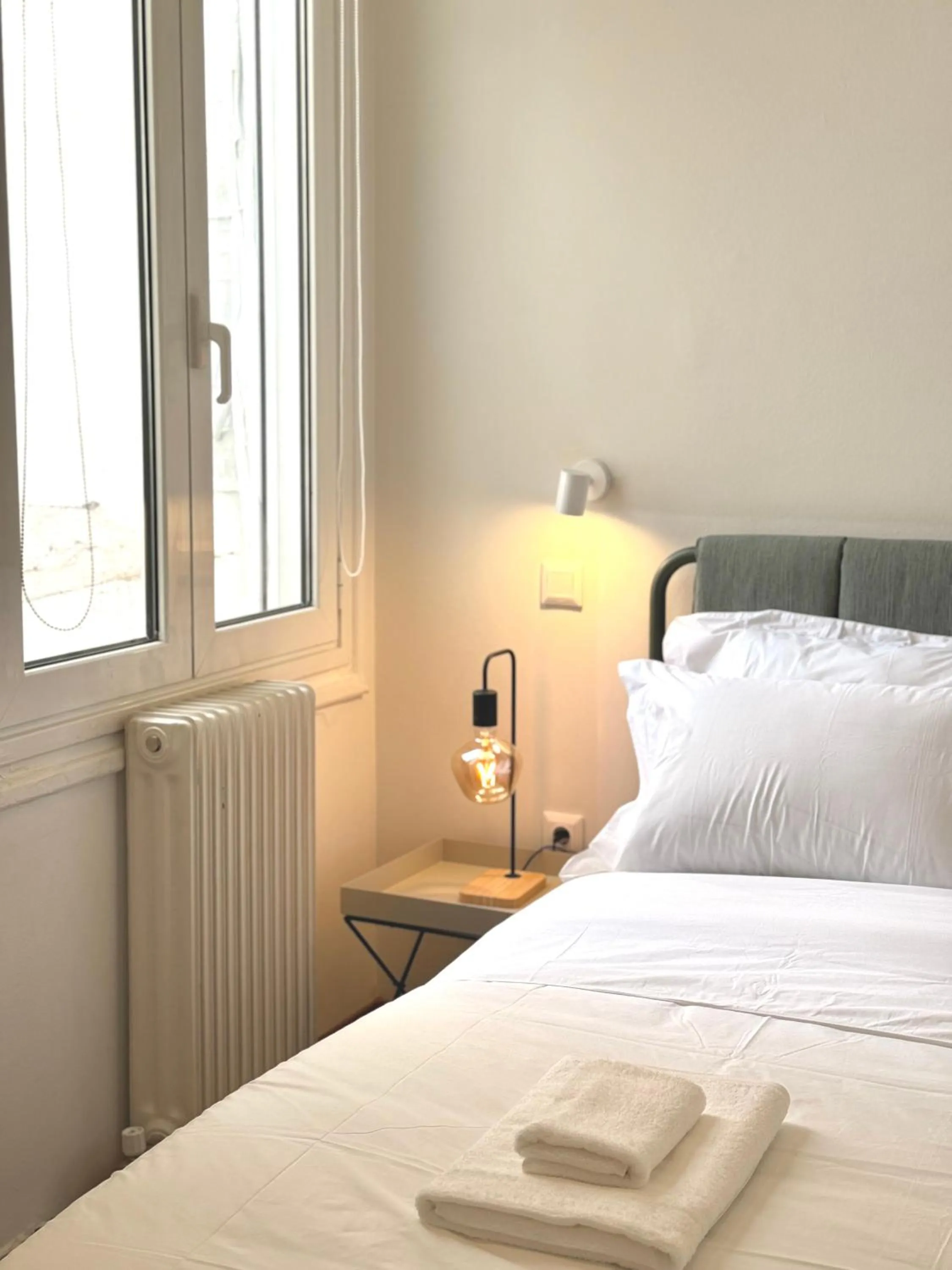 Bed in Voulis Best Global Home