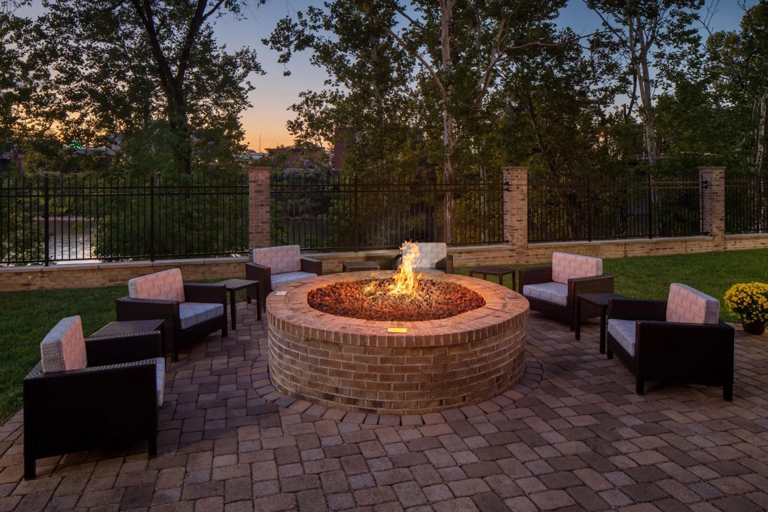 Other in Courtyard by Marriott Charleston Downtown/Civic Center