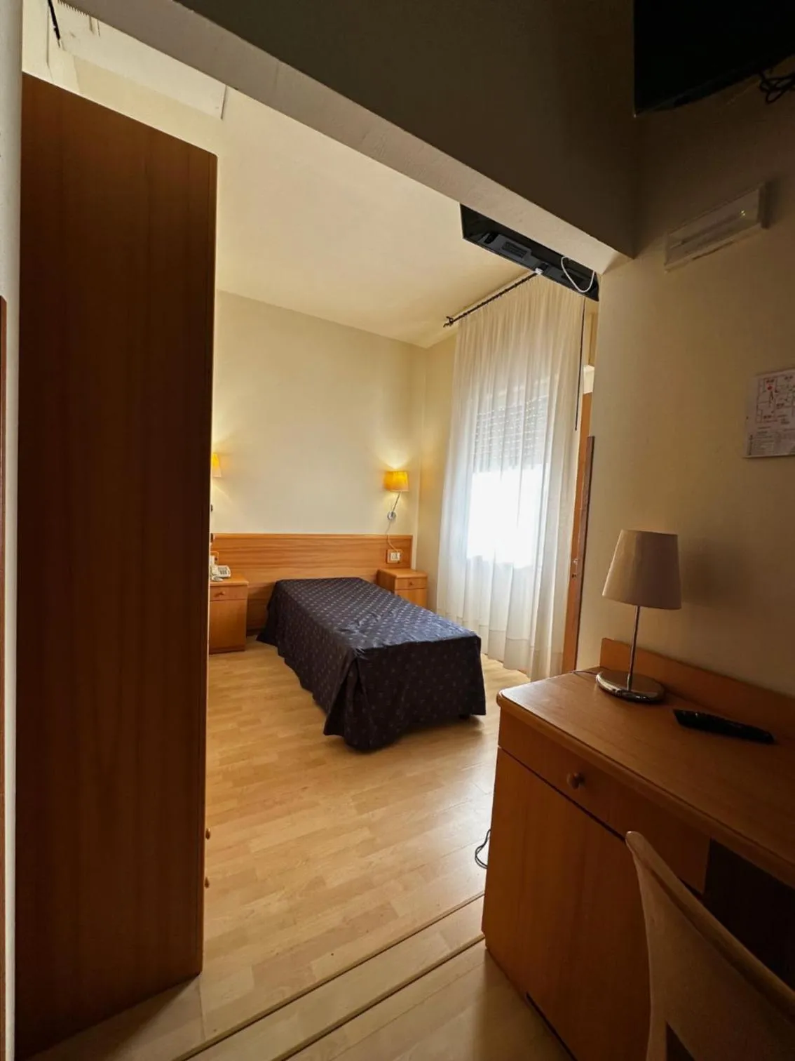 Bed in Hotel Ponte Molo