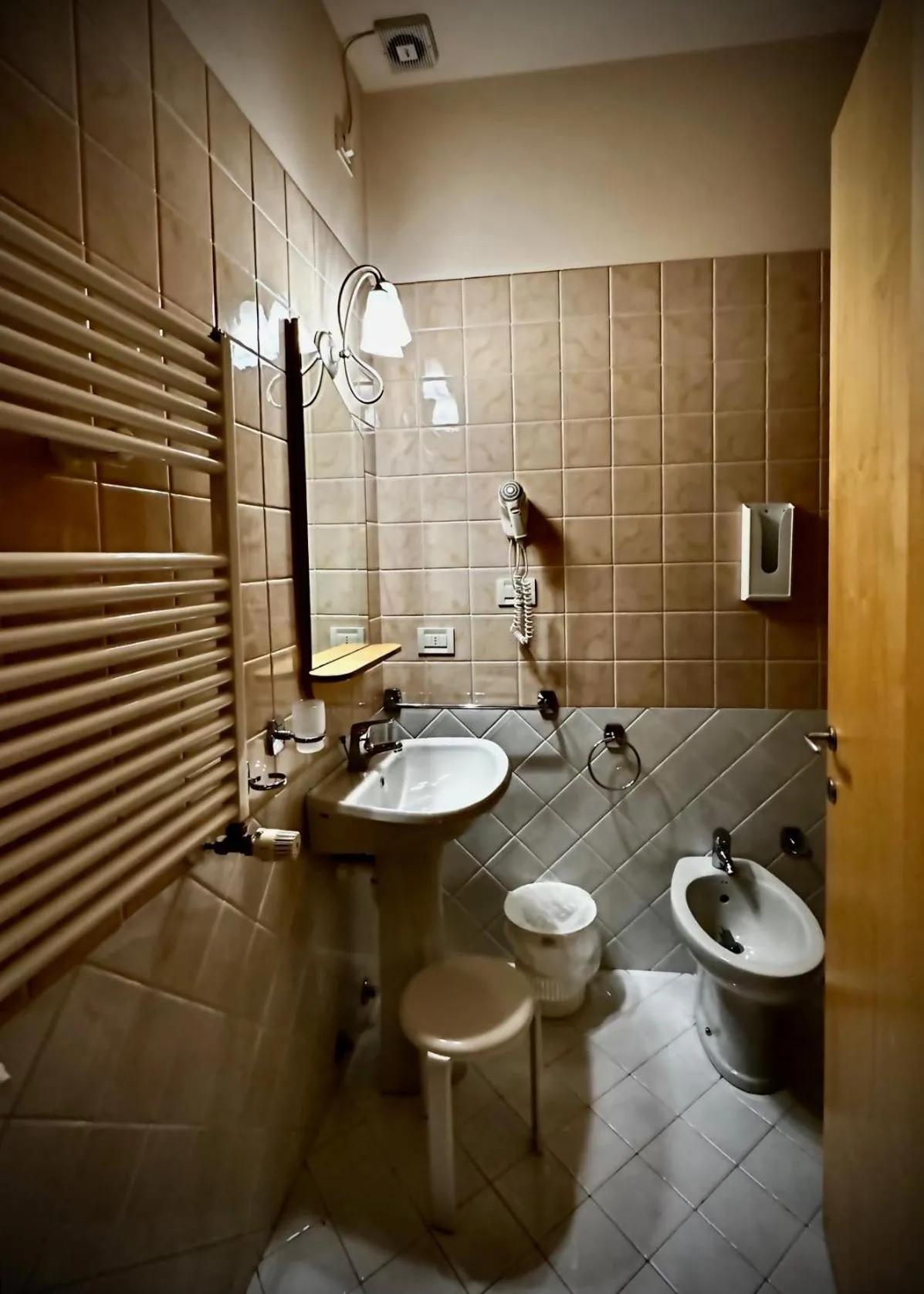 Shower in Hotel Ponte Molo