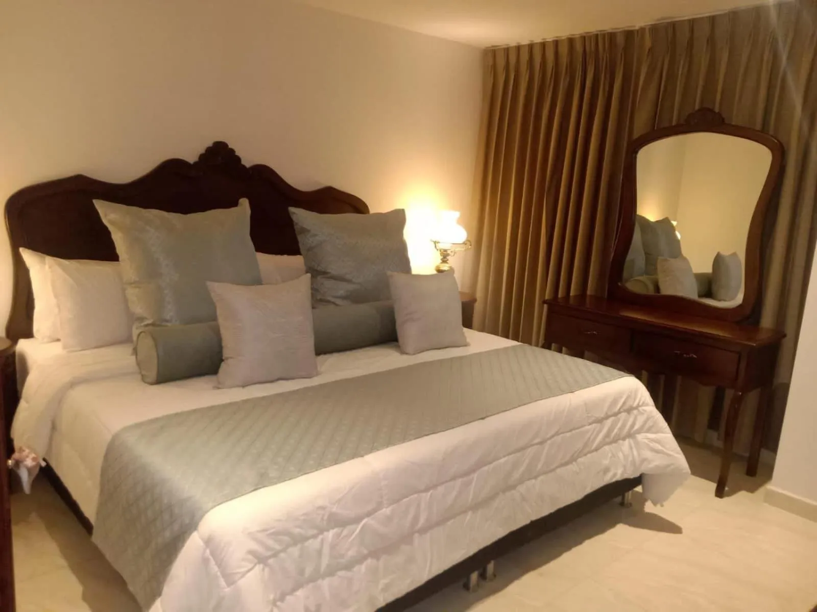 Bed in Hotel Dorado Plaza Boutique Calle del Arsenal