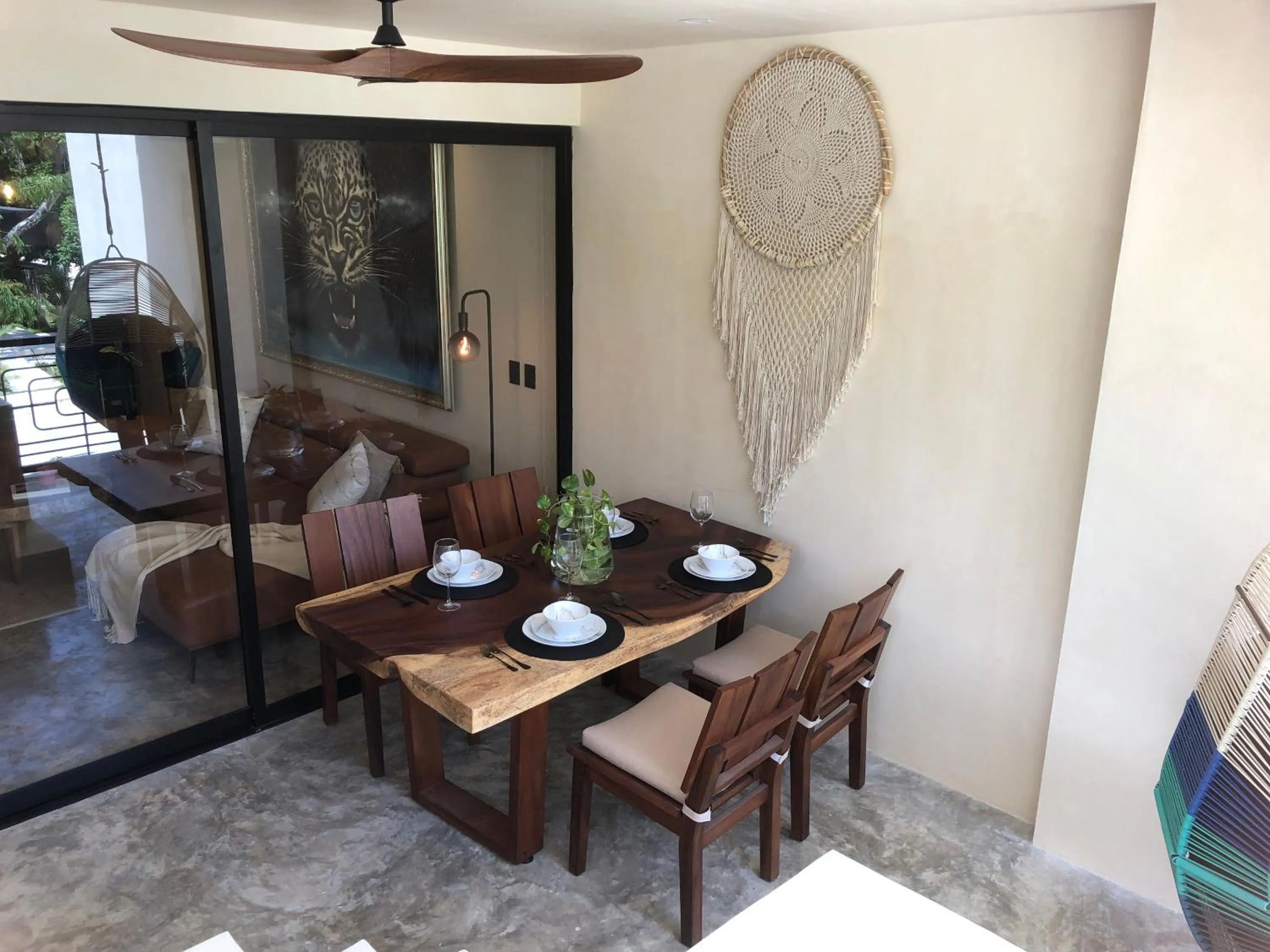 Dining area in Condominio Talulah Living Tulum