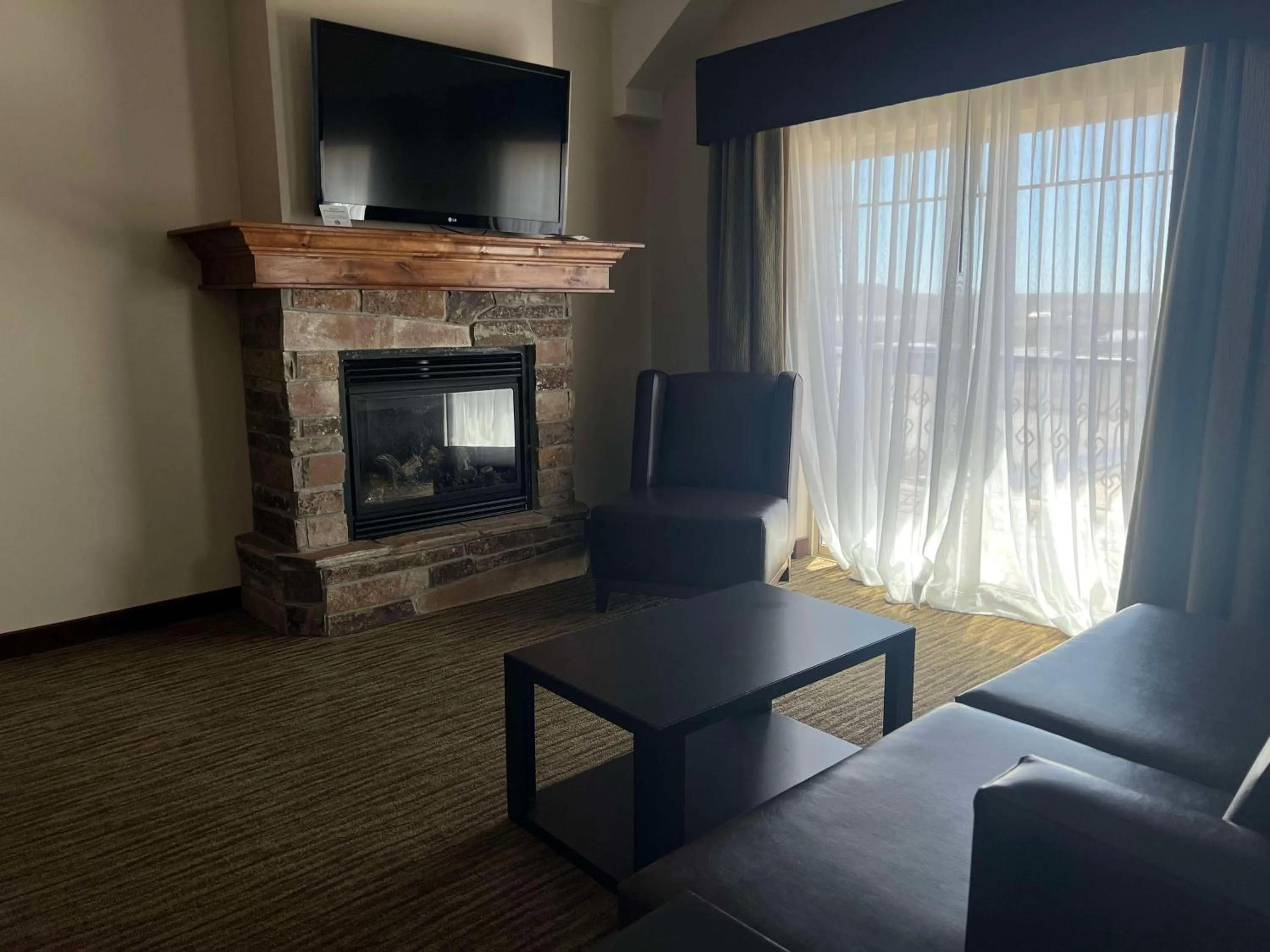 Photo of the whole room in Best Western Plus Landmark Hotel