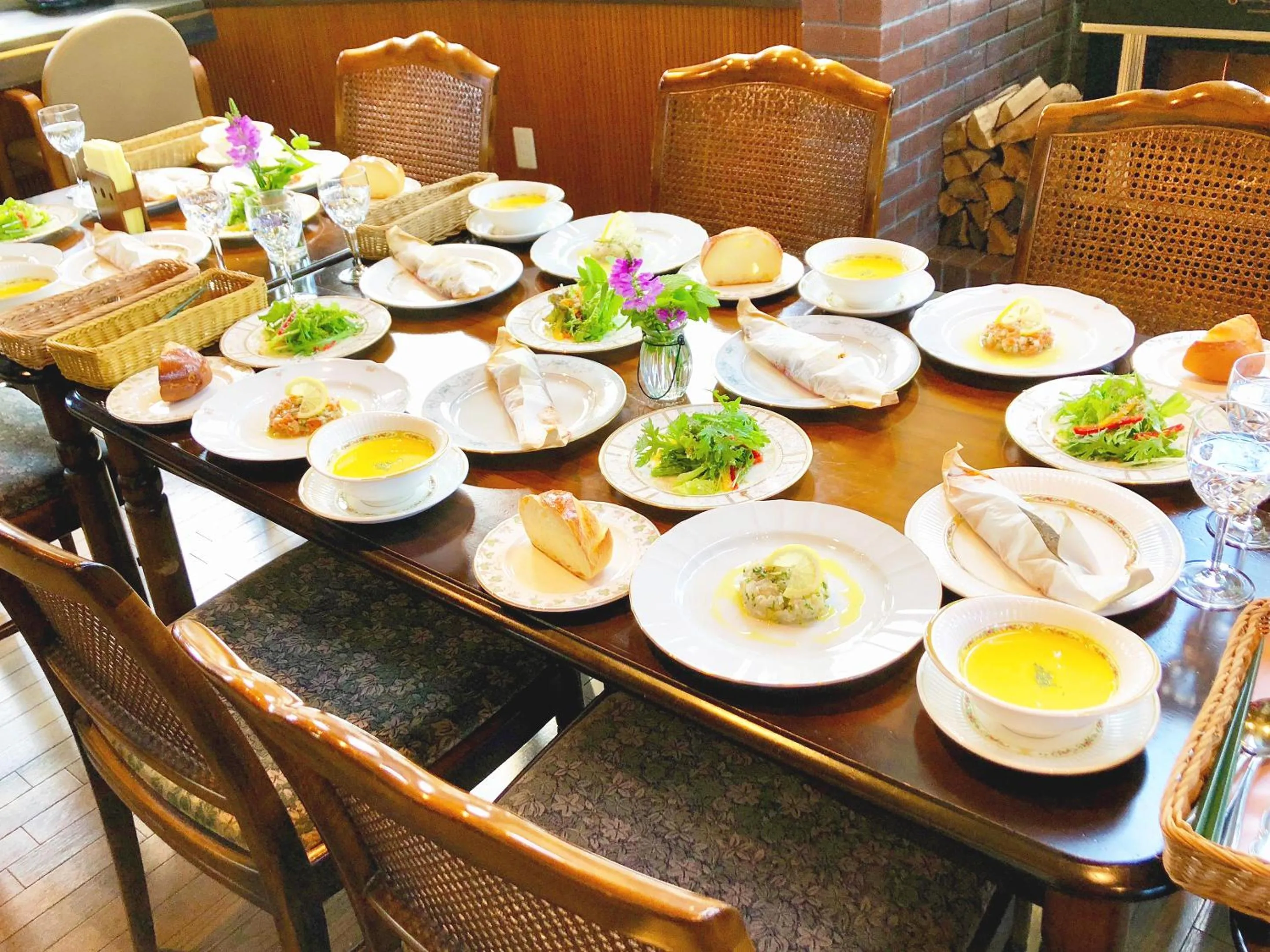 Breakfast in Appi Arts Color