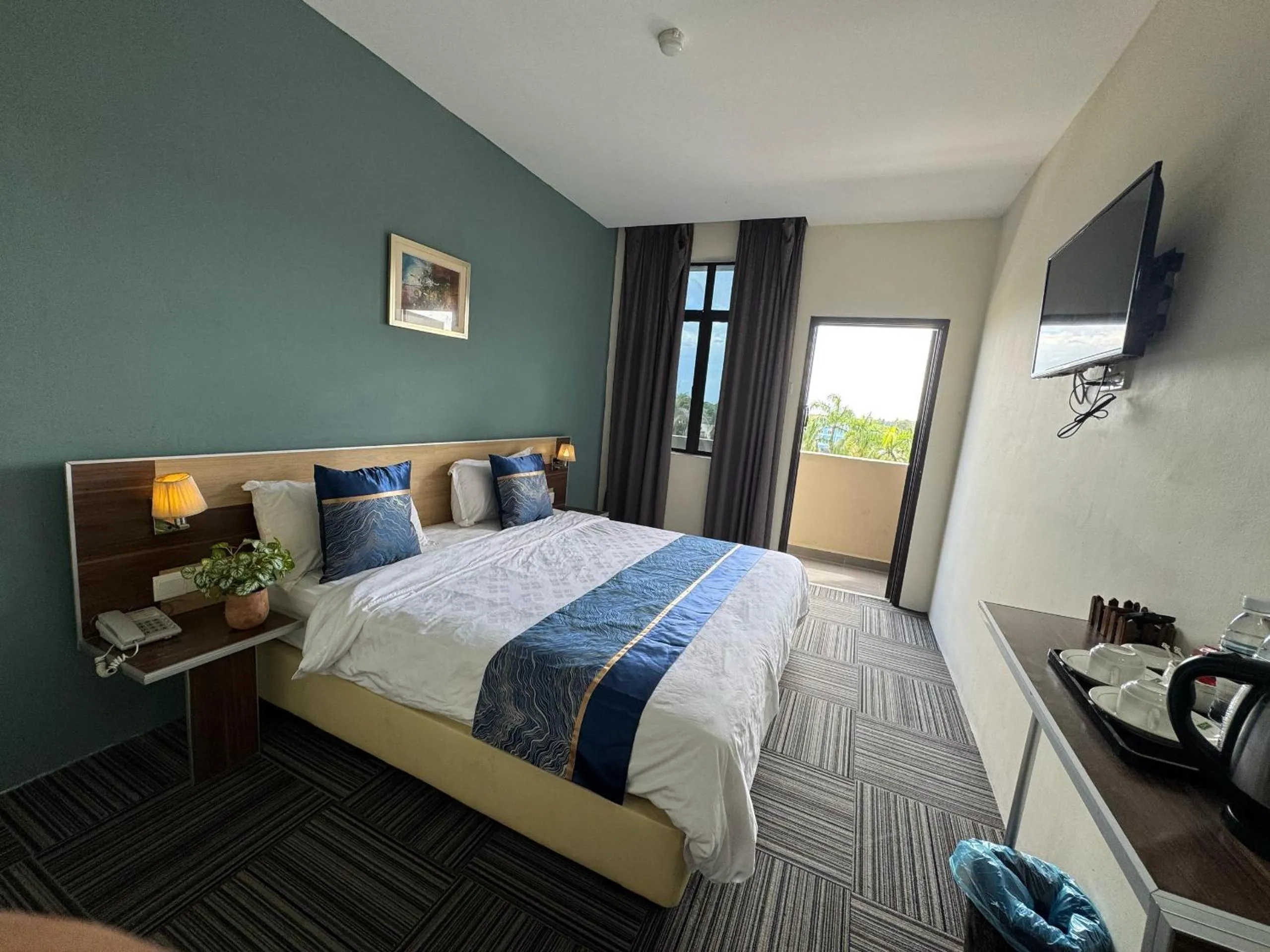 Bed in K Garden Hotel (BS)