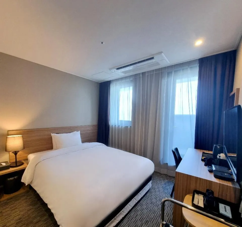 Bed in Hotel K-Tree Pyeongtaek