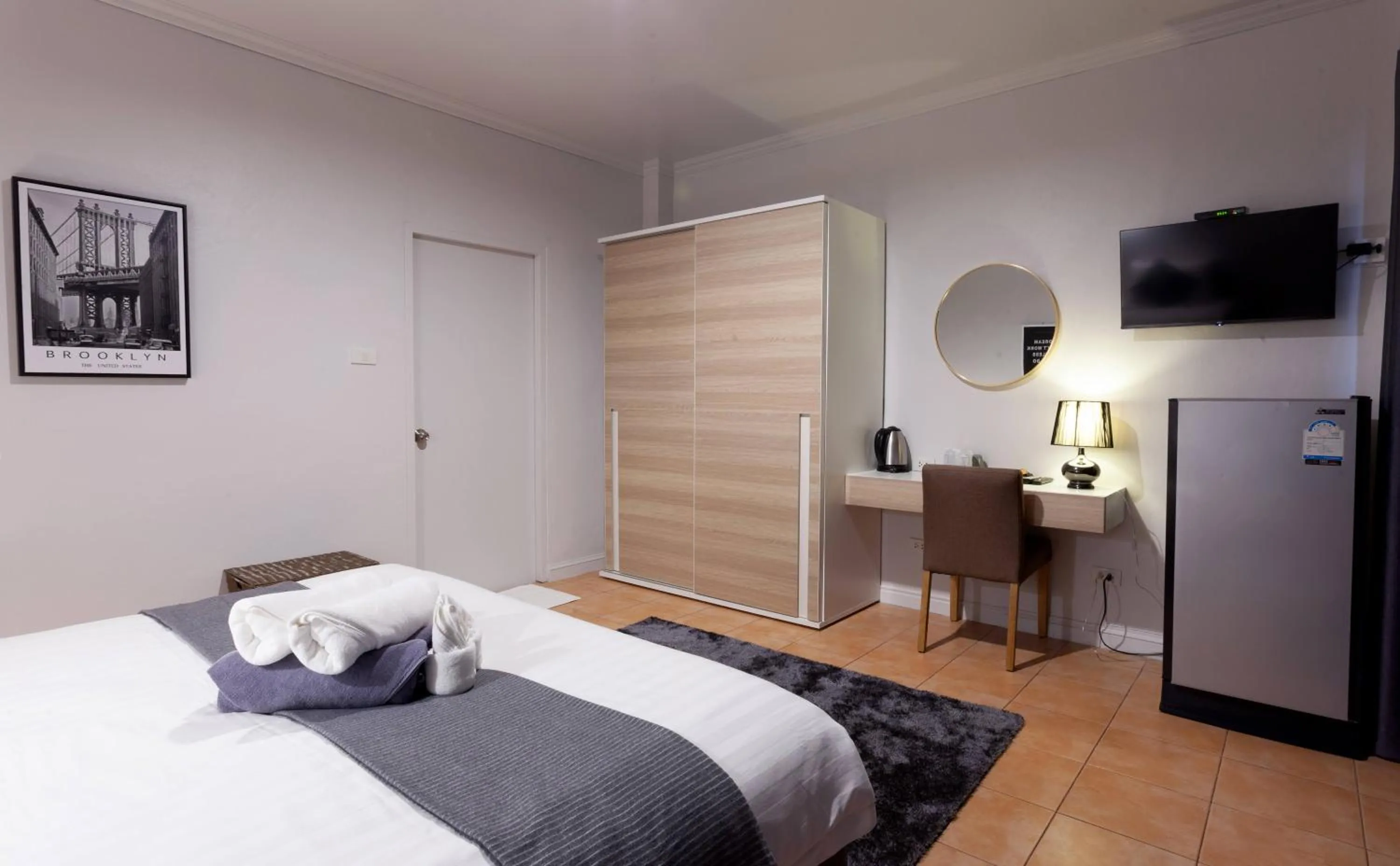 Bed in Two Chefs Inn