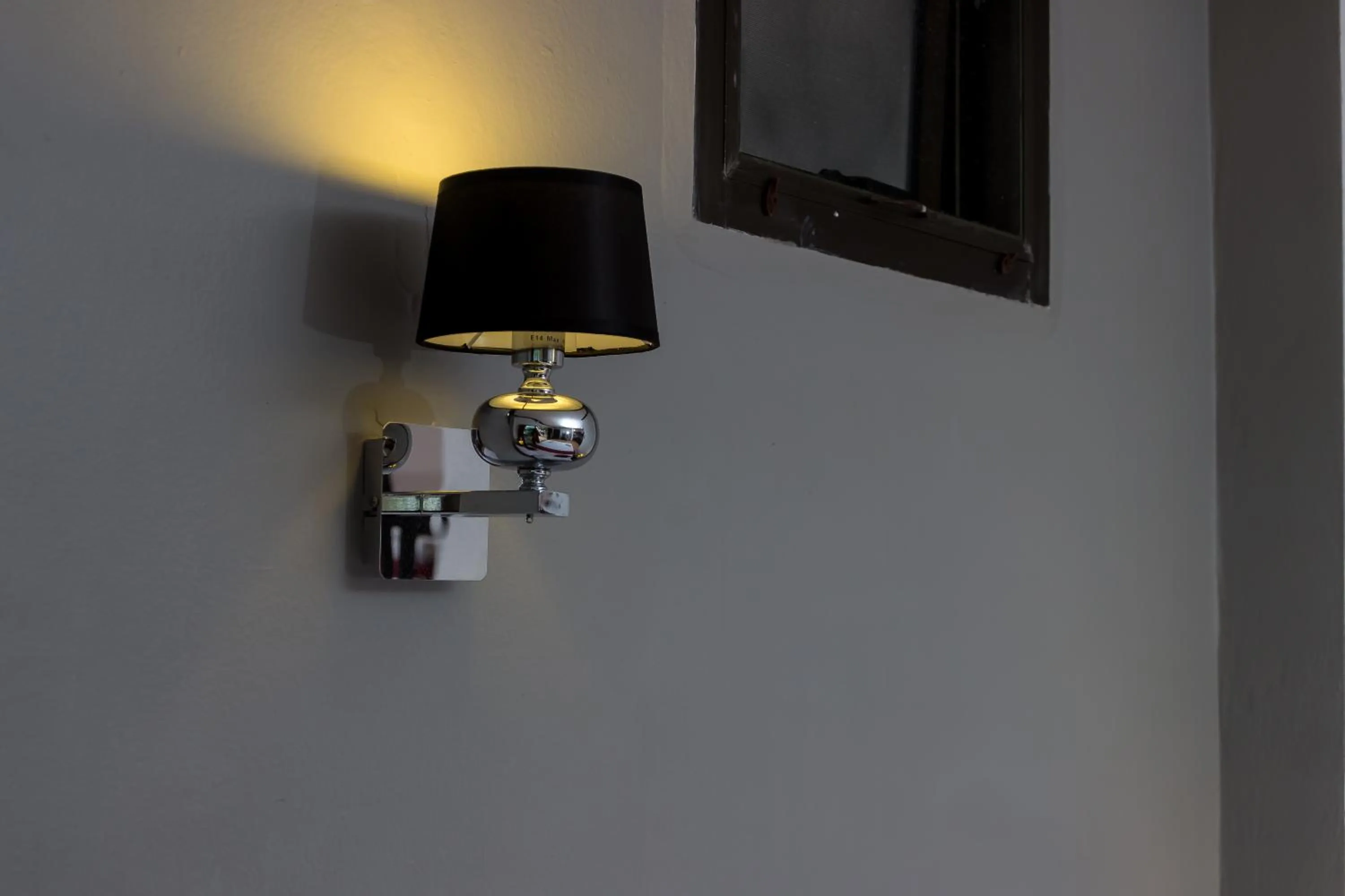 Decorative detail in Two Chefs Inn