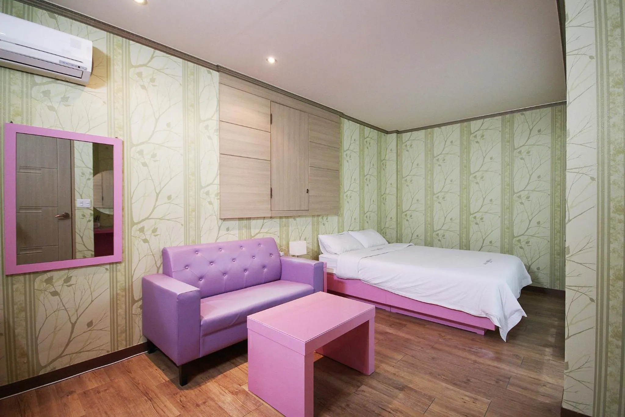 Bedroom in Apple House Mini Hotel