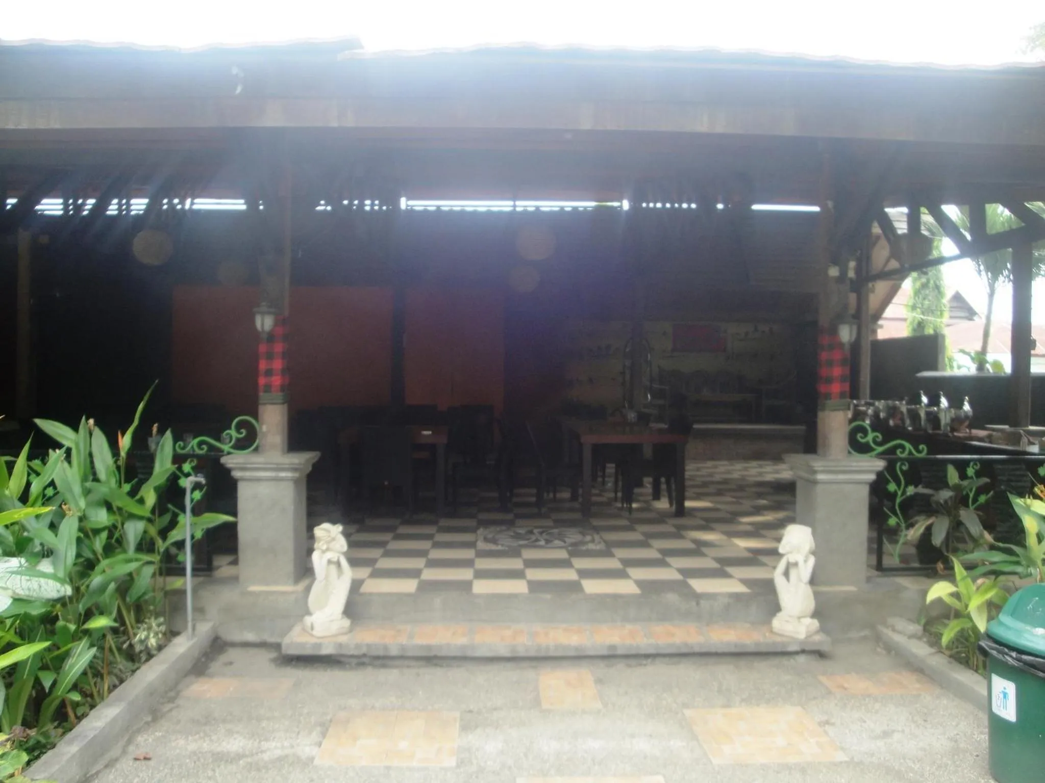 Area and facilities in Jazz Hotel Palu