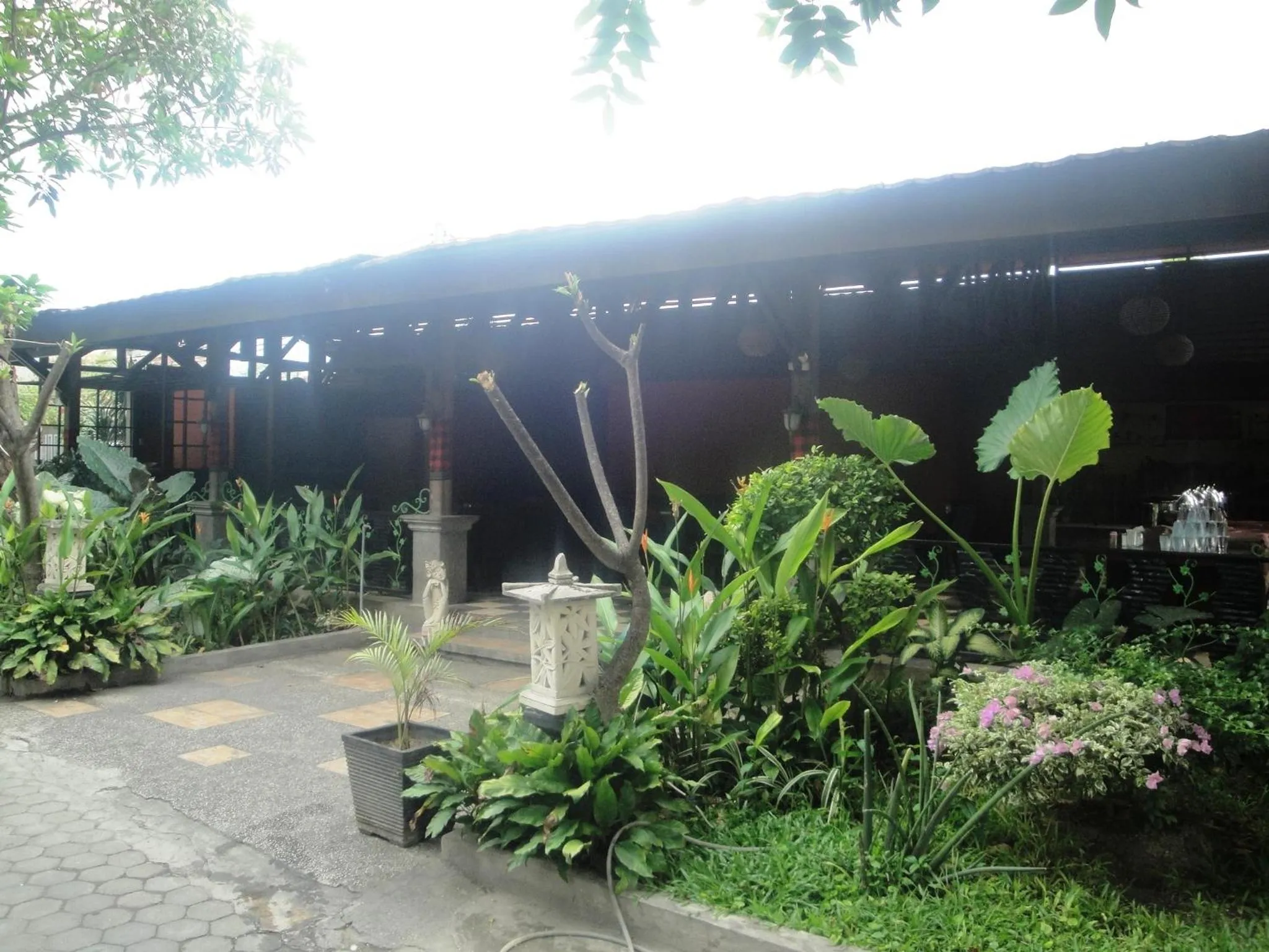Dining area in Jazz Hotel Palu