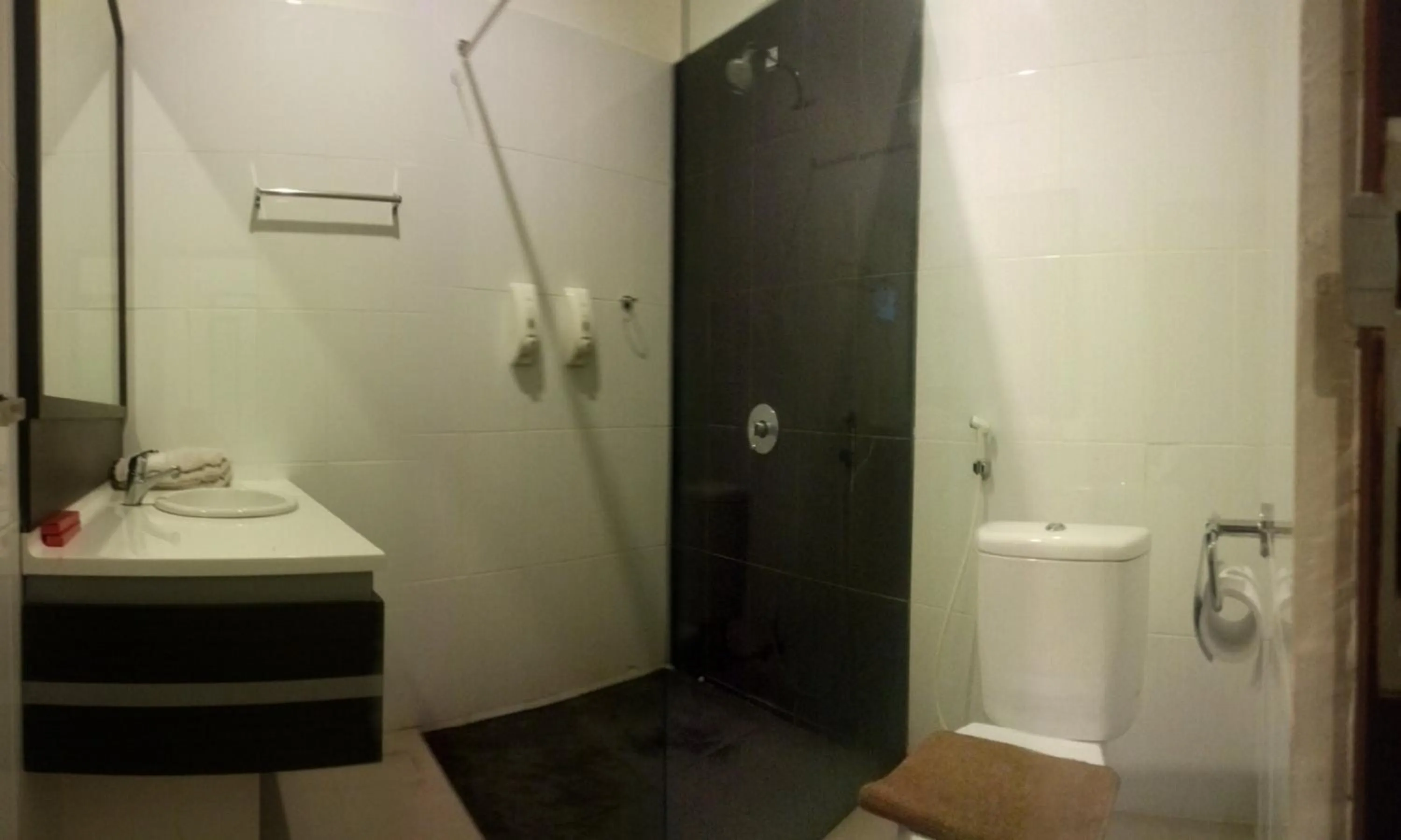 Bathroom in Jazz Hotel Palu