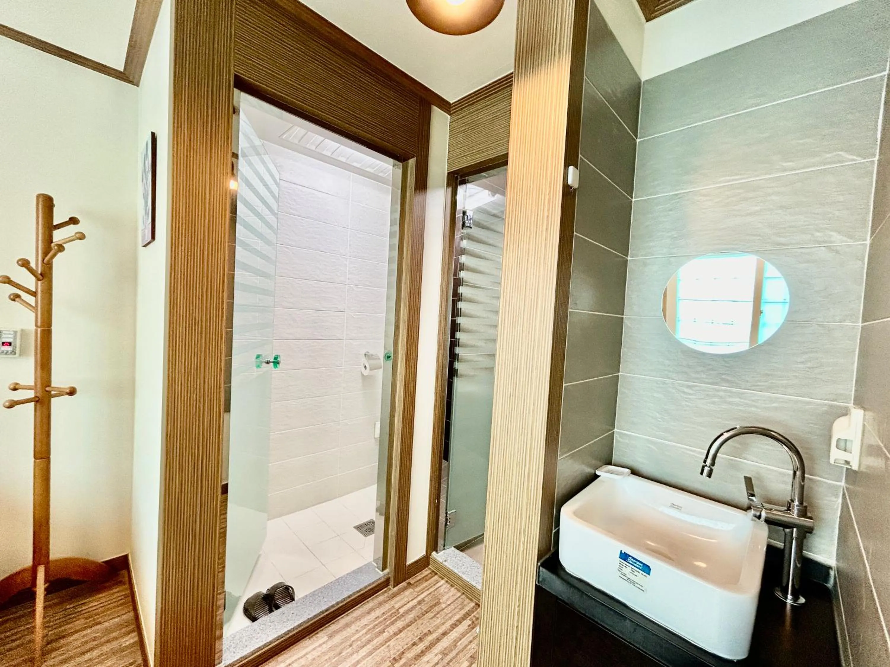 Shower in Okpo business hotel