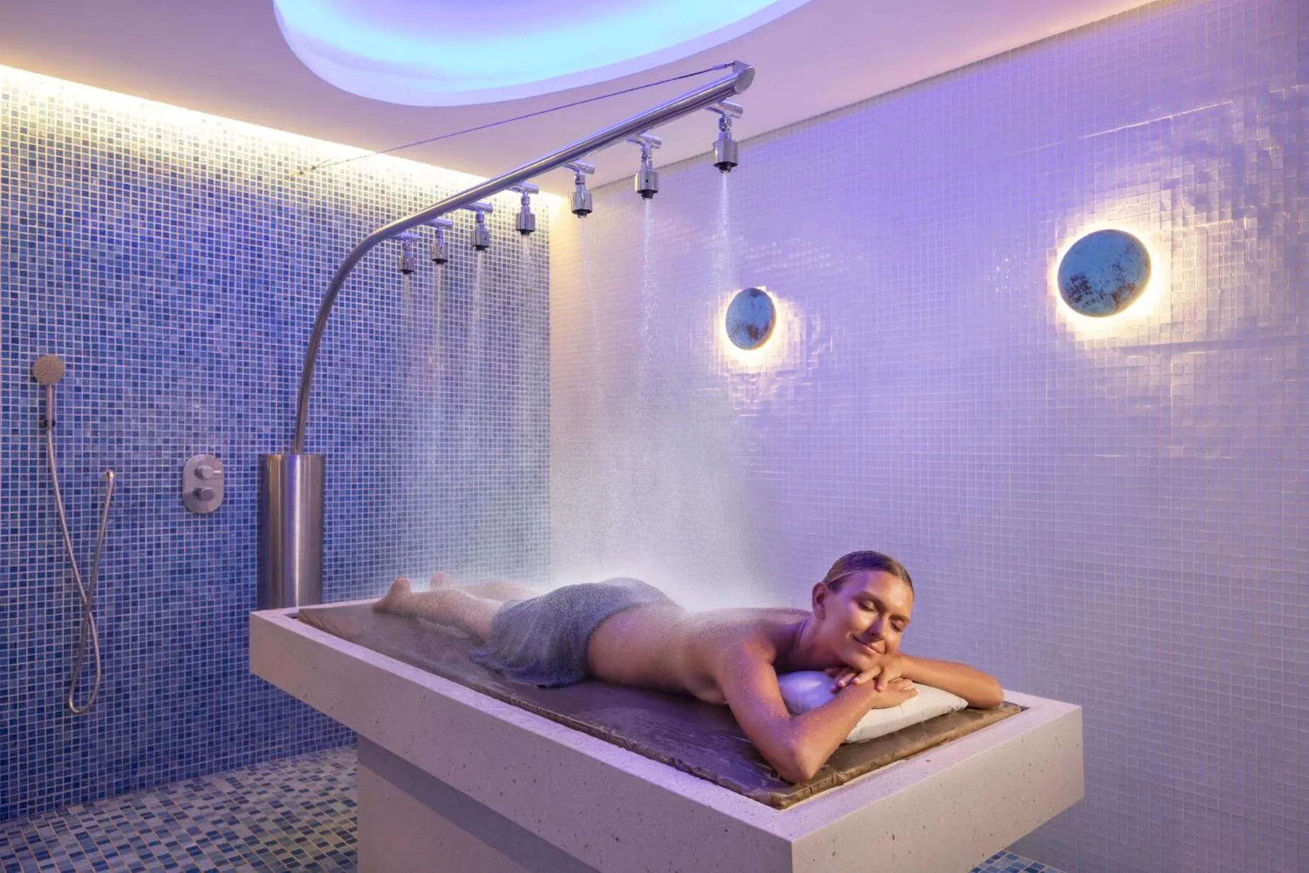 Massage in Eliana Resort And Spa