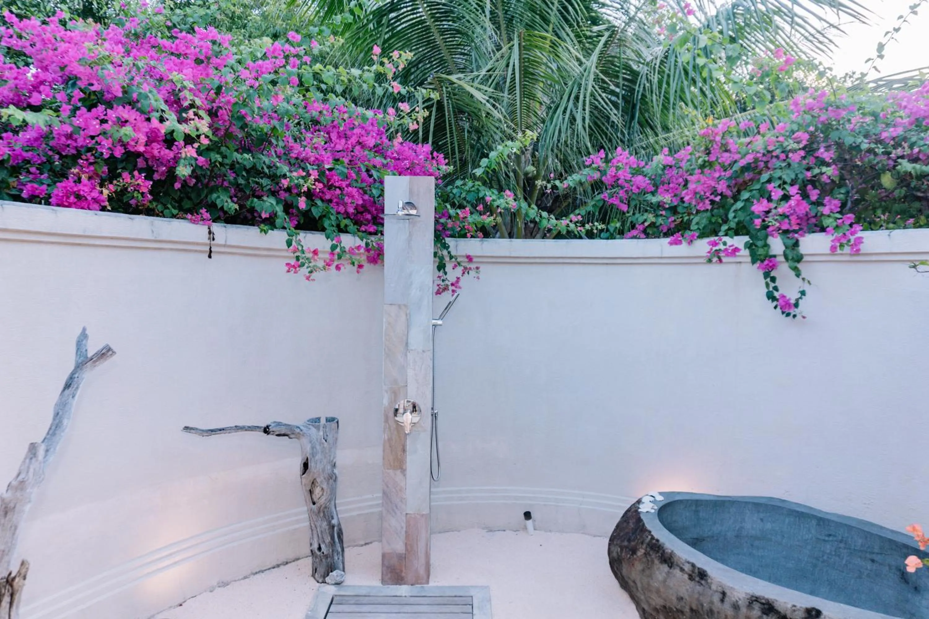 Bath in Eliana Resort And Spa