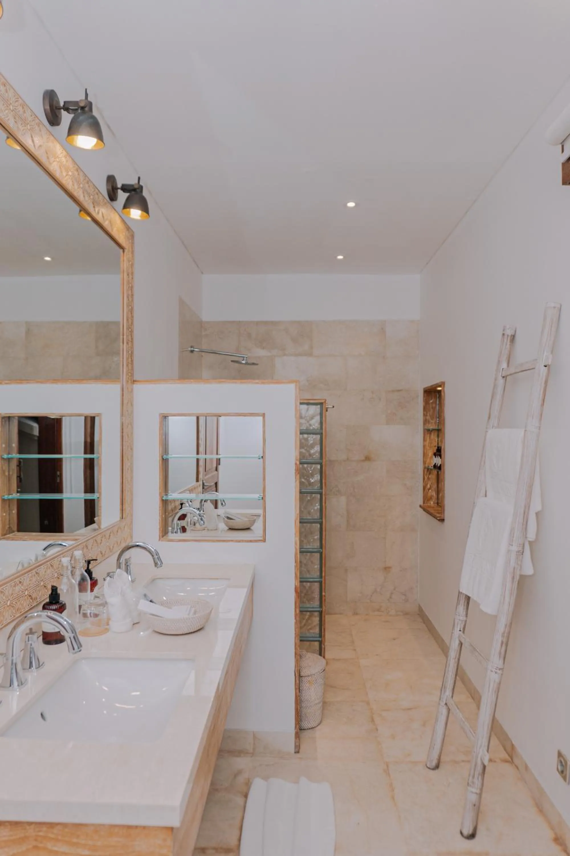 Bathroom in Eliana Resort And Spa