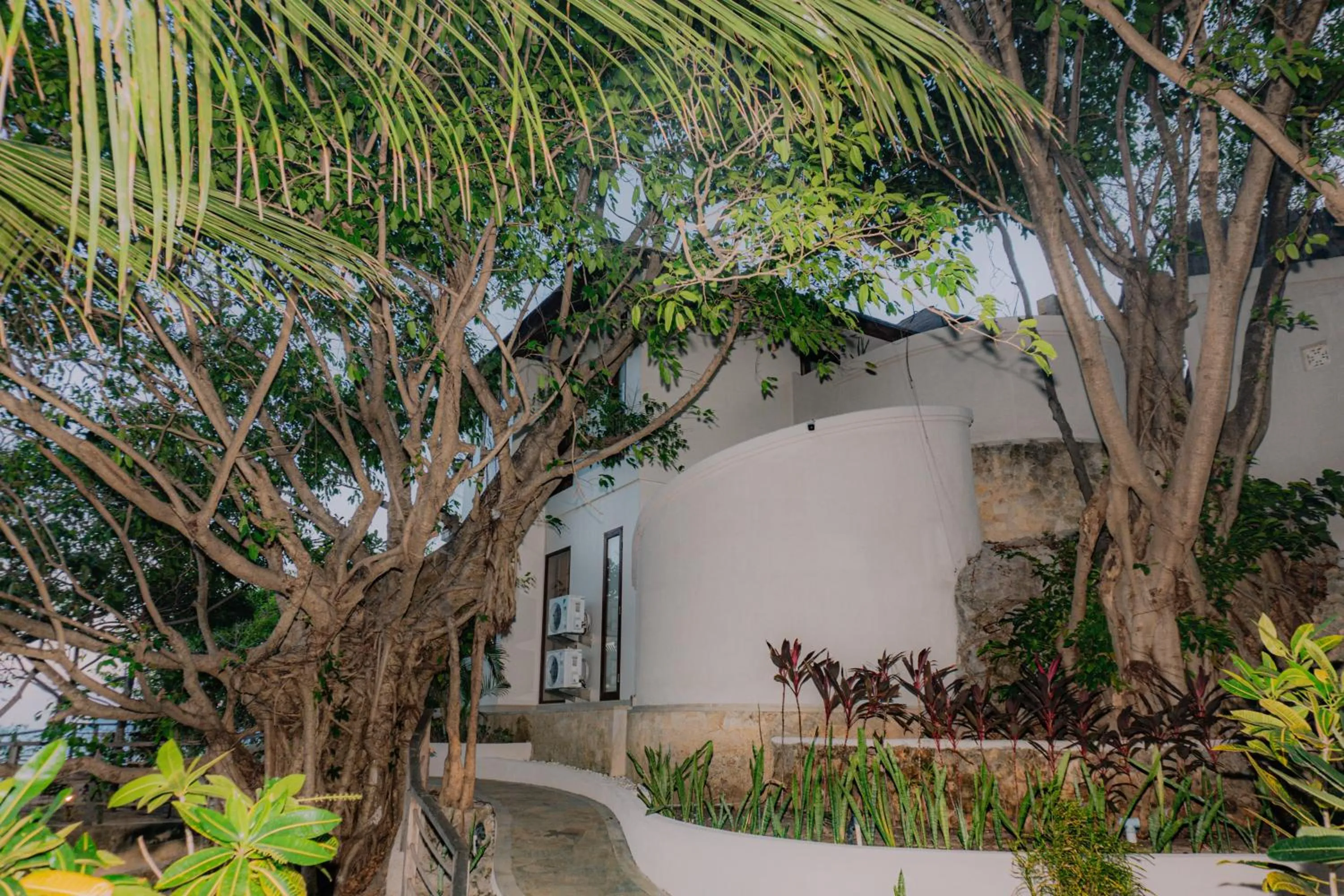 Property building in Eliana Resort And Spa