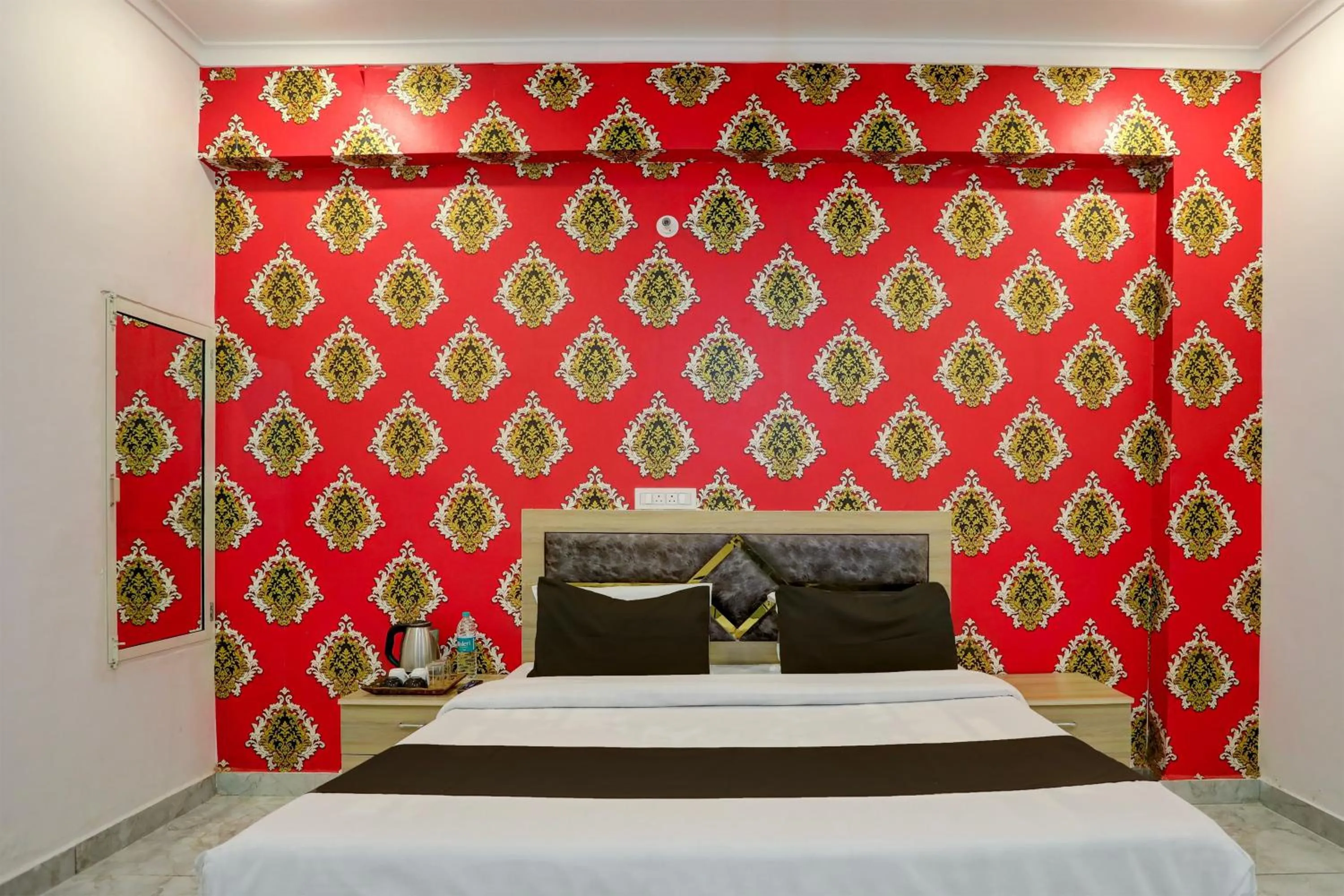 Bedroom in Hotel O BR INN