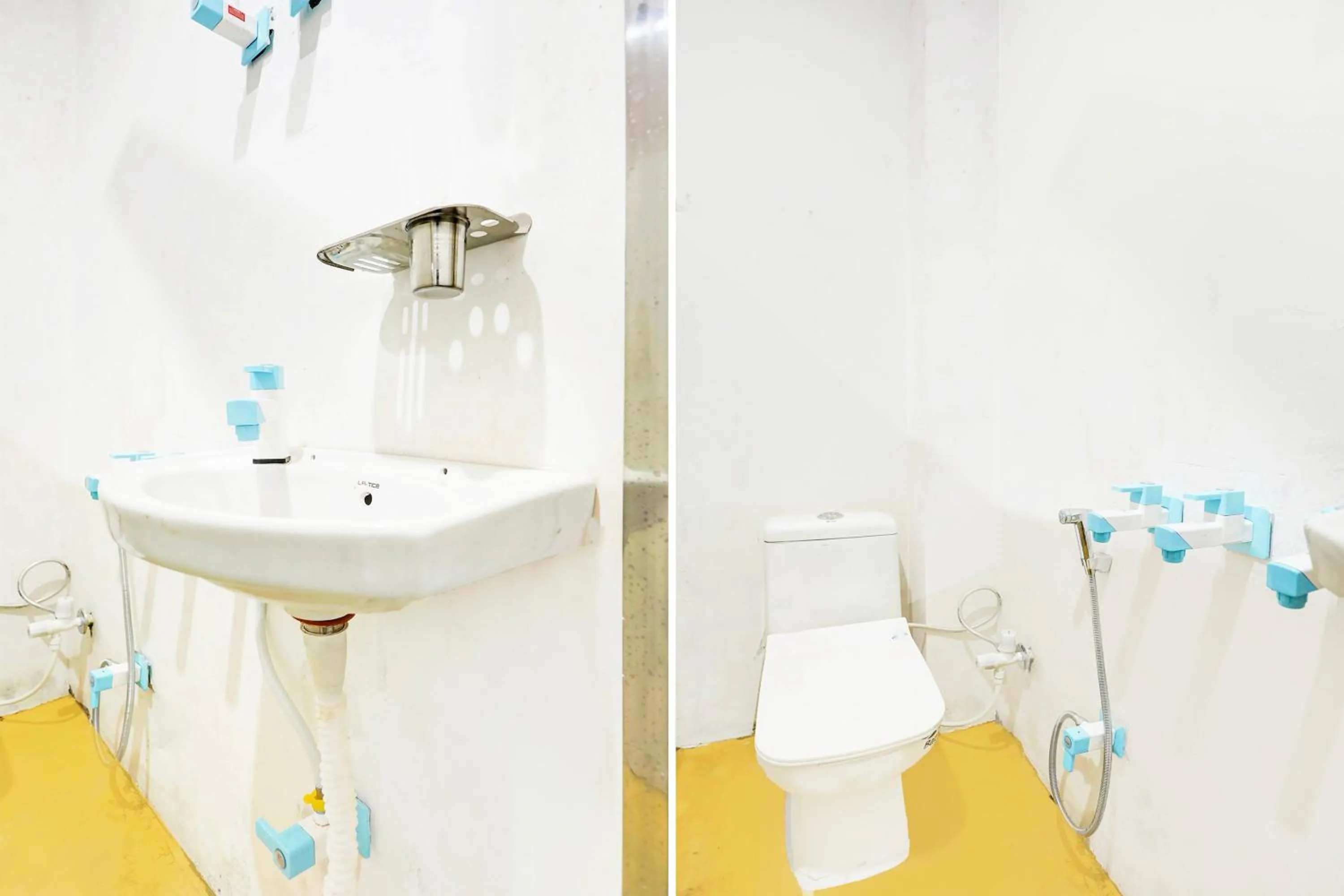 Bathroom in Hotel O D.K. PALACE HOTEL & ROOMS