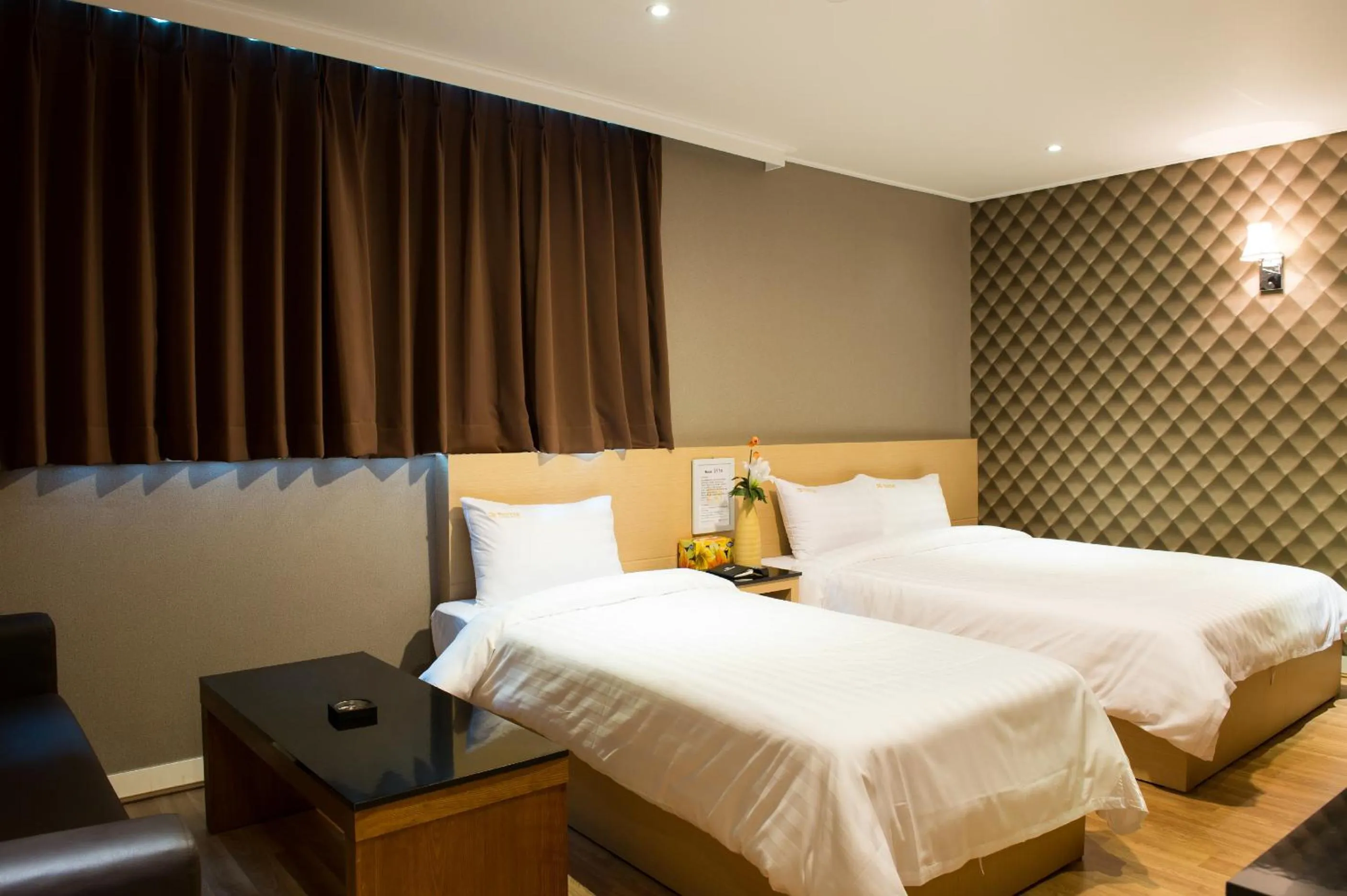 Pungnam Tourist Hotel