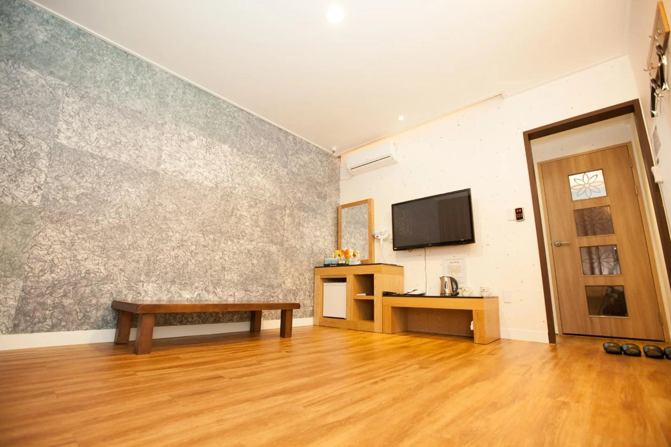 Pungnam Tourist Hotel