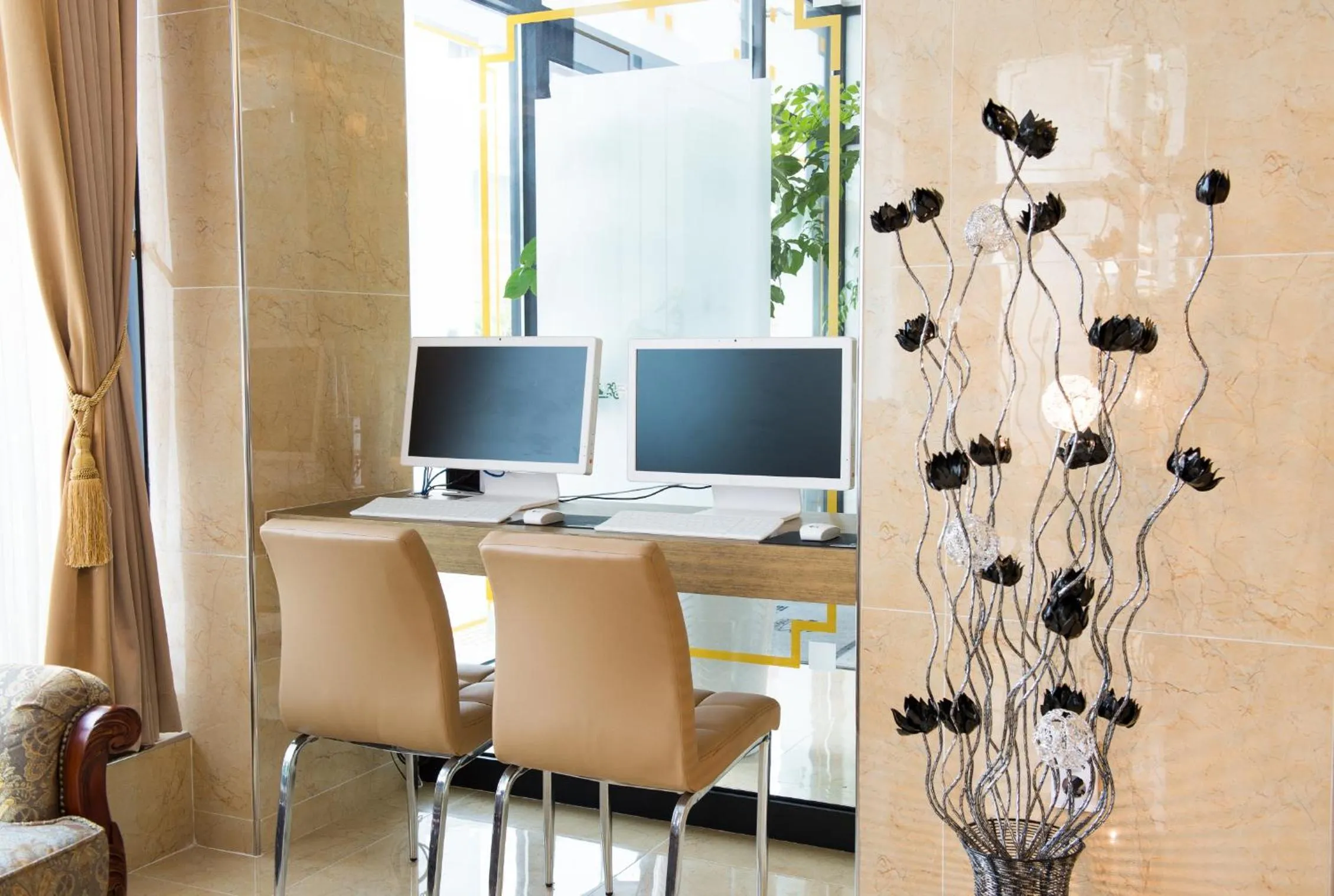 Pungnam Tourist Hotel