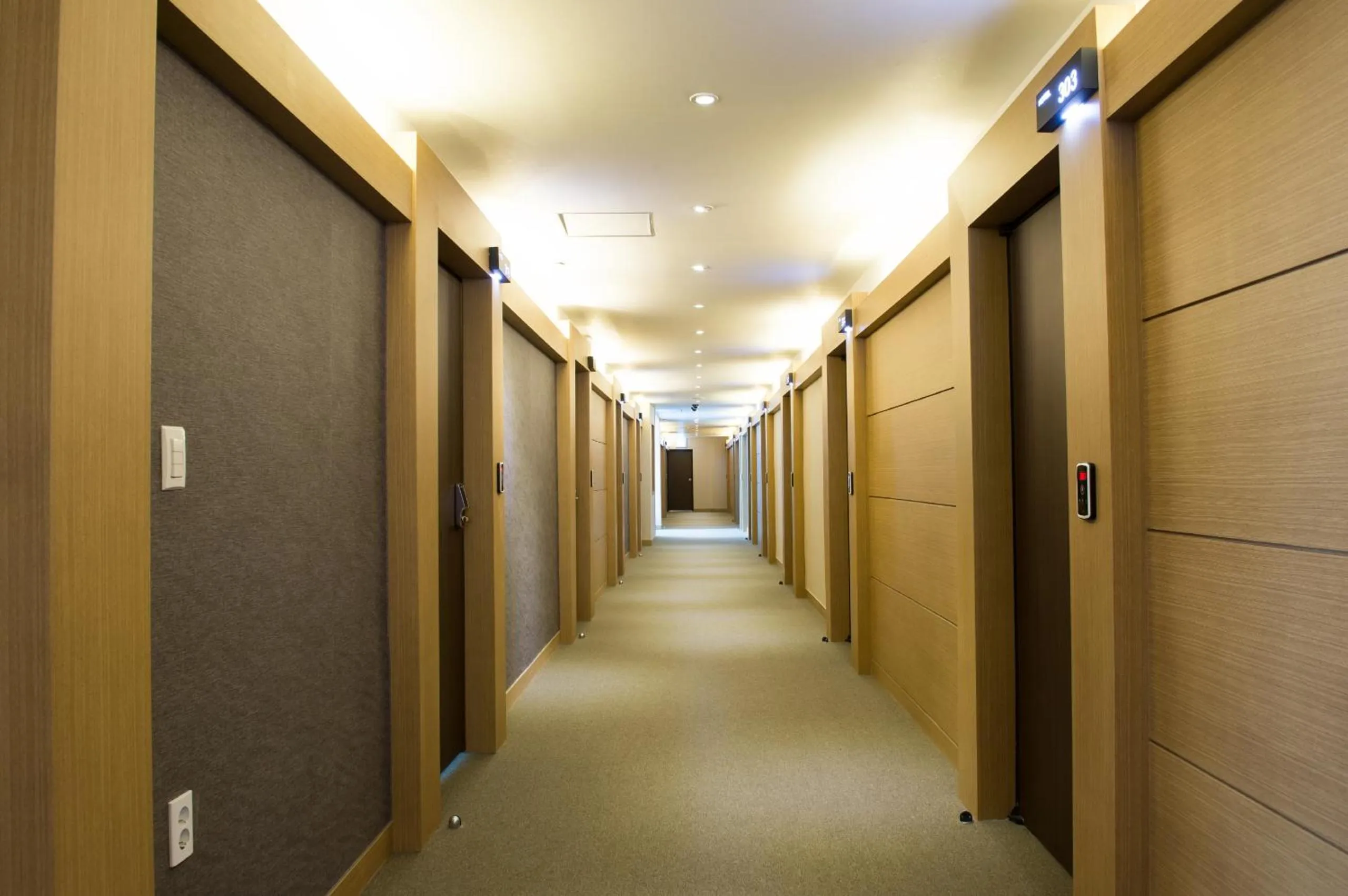 Pungnam Tourist Hotel