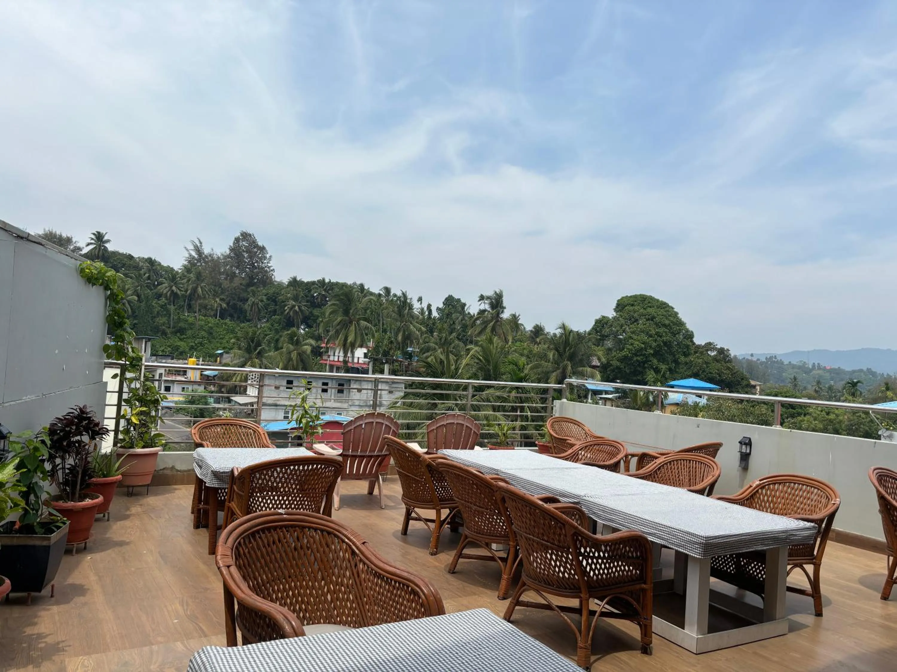 Day in Hotel Bay Walk