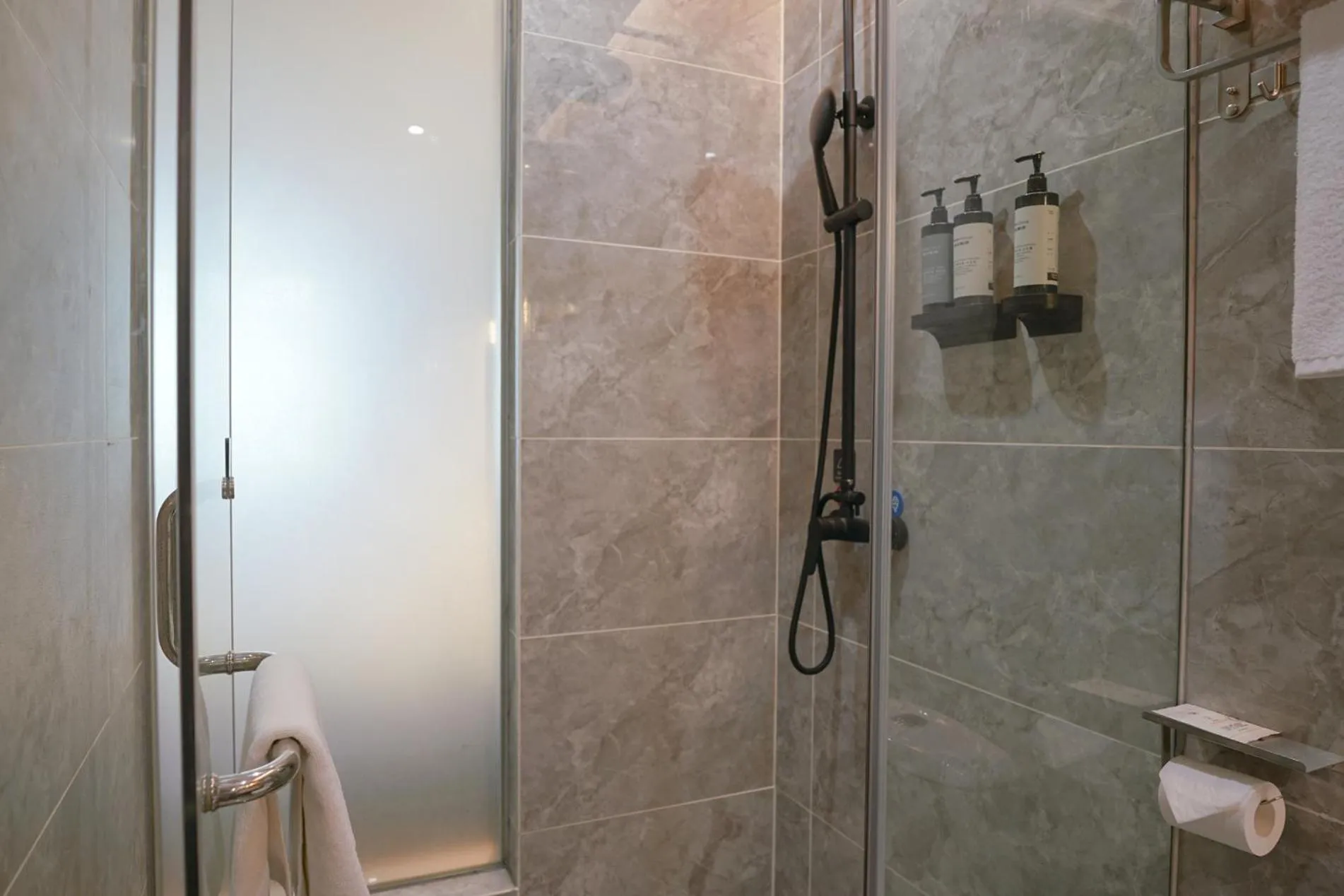 Hot Tub in Paco Hotel Guangzhou North Railway Station