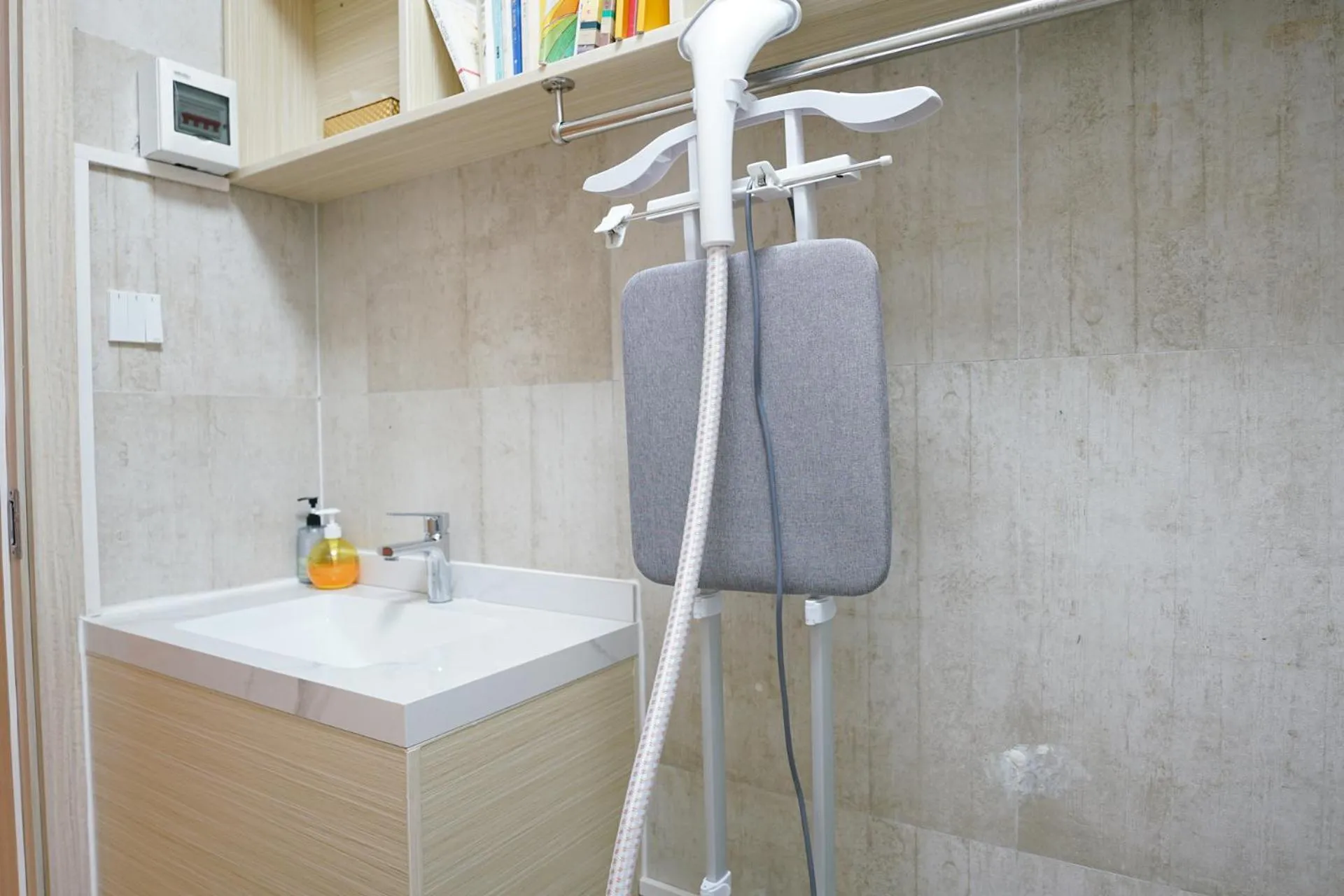 laundry in Paco Hotel Guangzhou North Railway Station