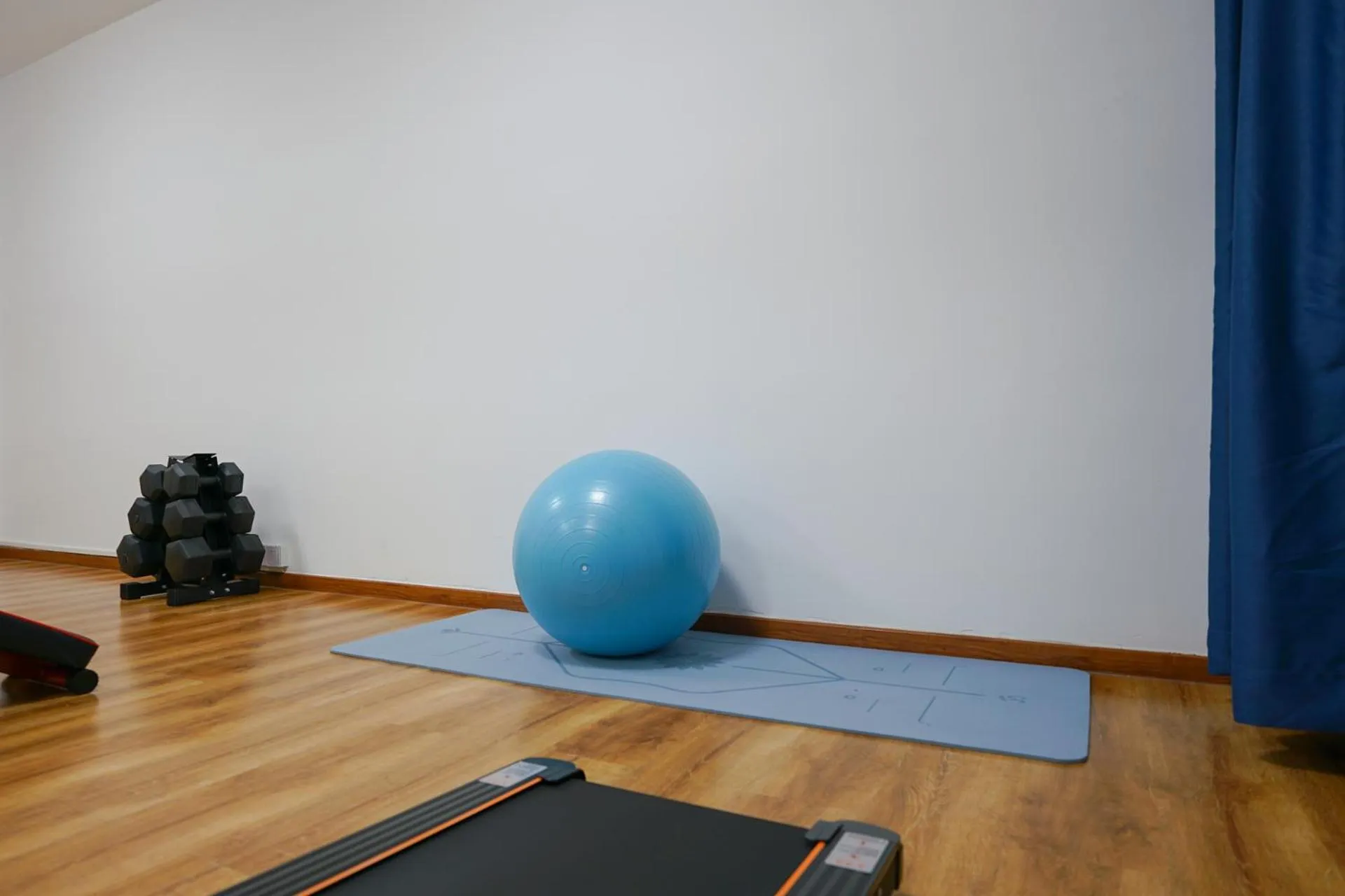 Fitness centre/facilities in Paco Hotel Guangzhou North Railway Station