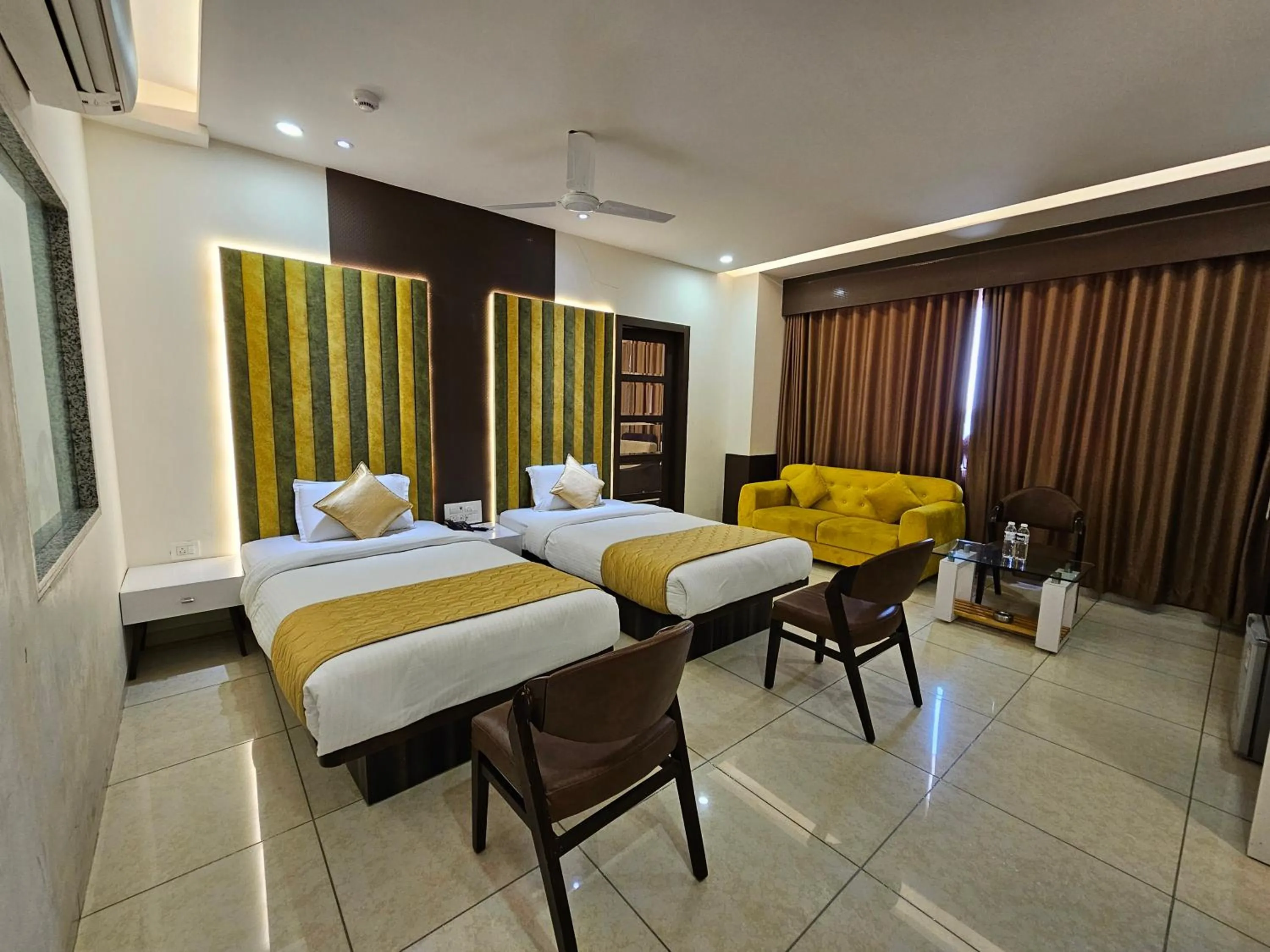 Bedroom, Bed in Hotel Grand Darshan Vadodara