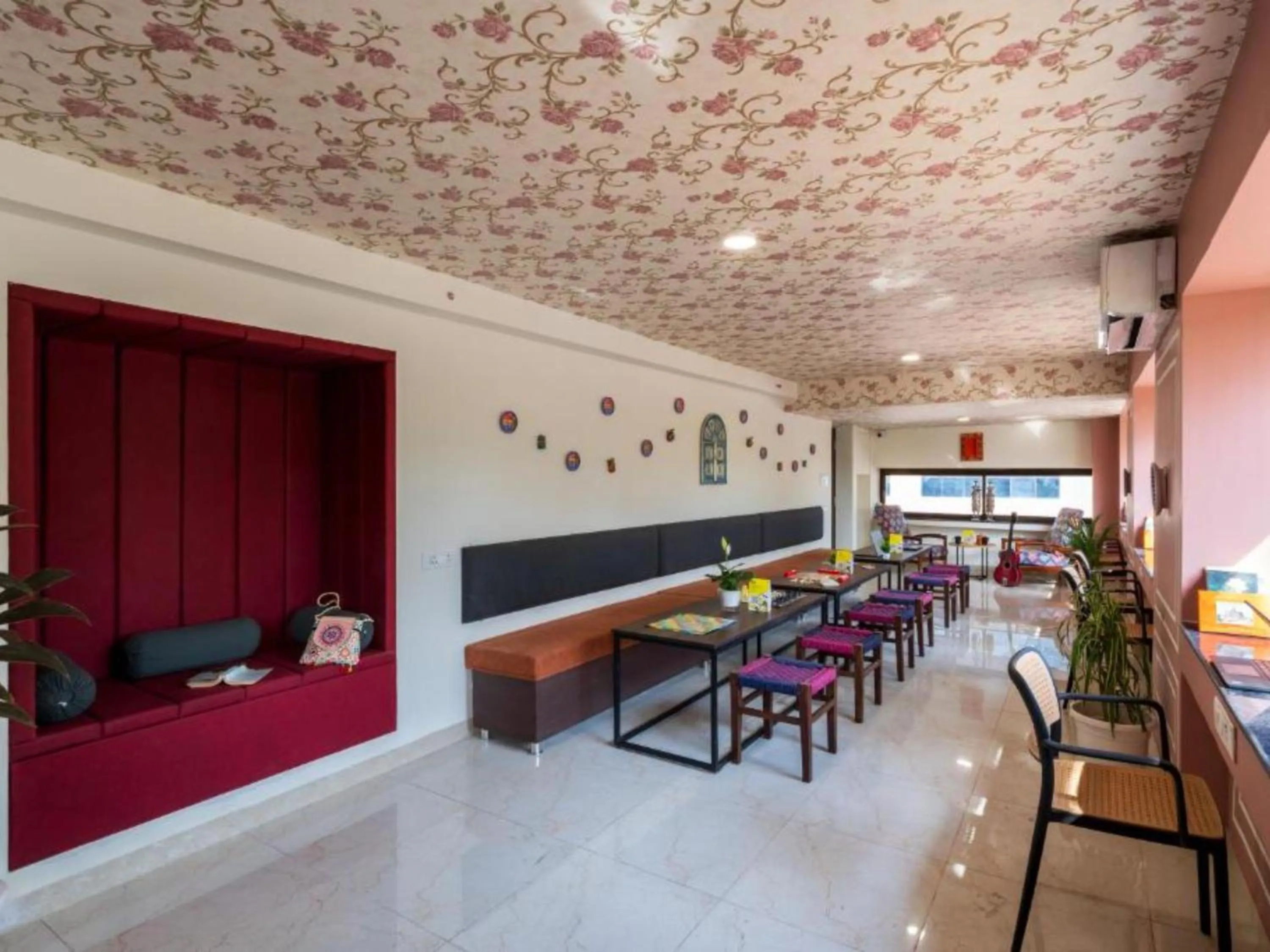 Photo of the whole room in The Hosteller Jaipur, MI Road