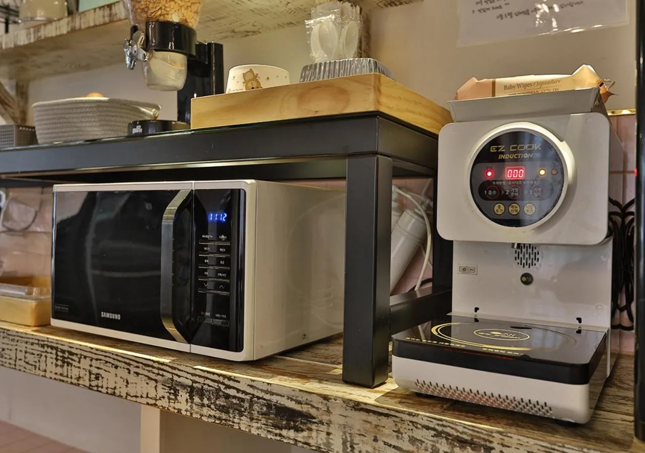 February Hotel Gimhae