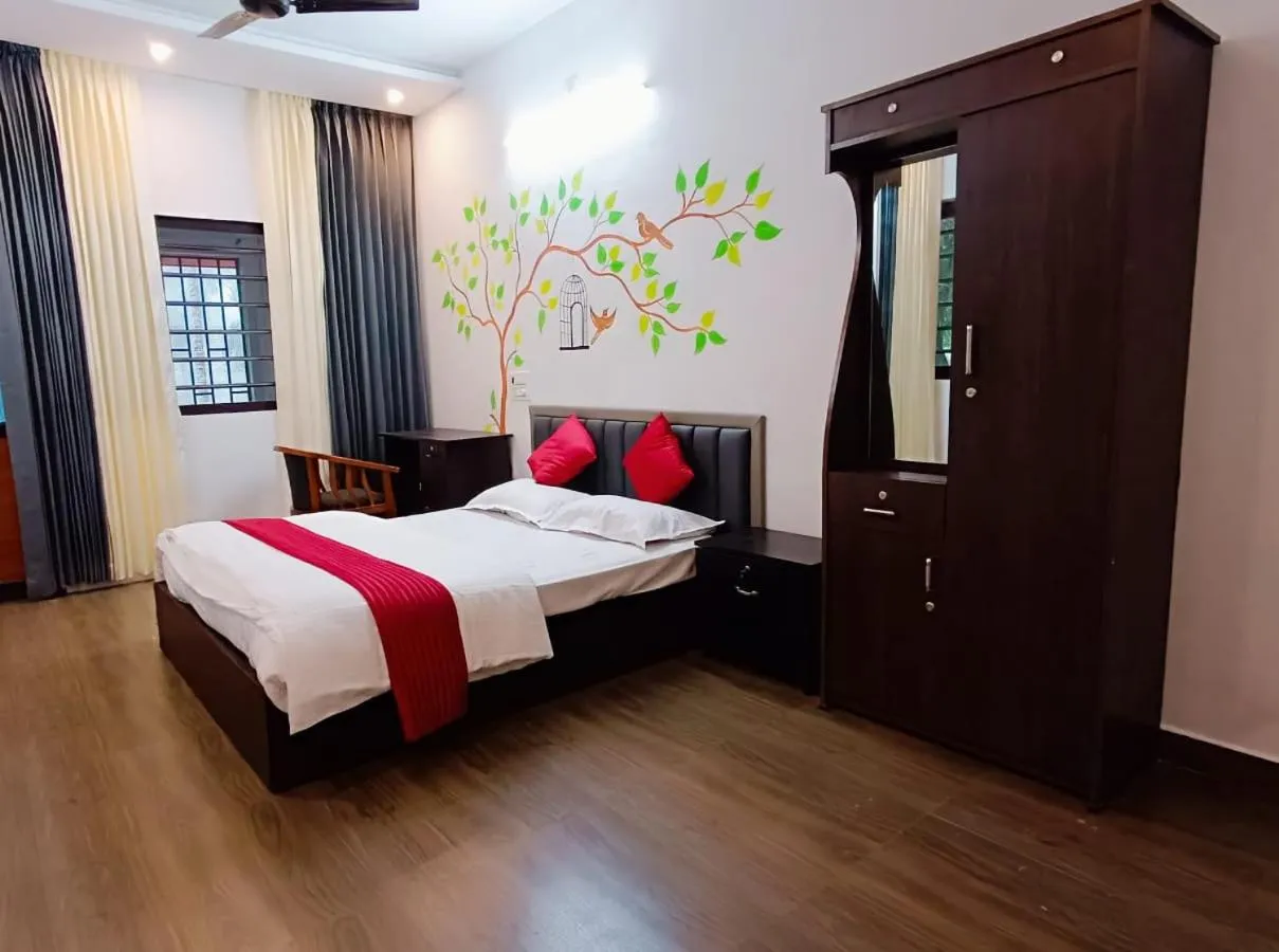 Ayurguru Ayurvedic Kalari Resort