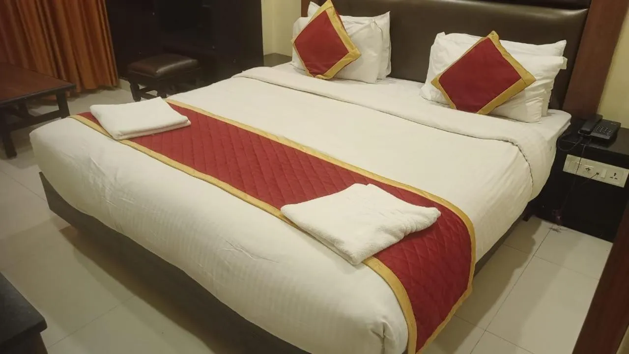 Bed in HOTEL SAMUDRA