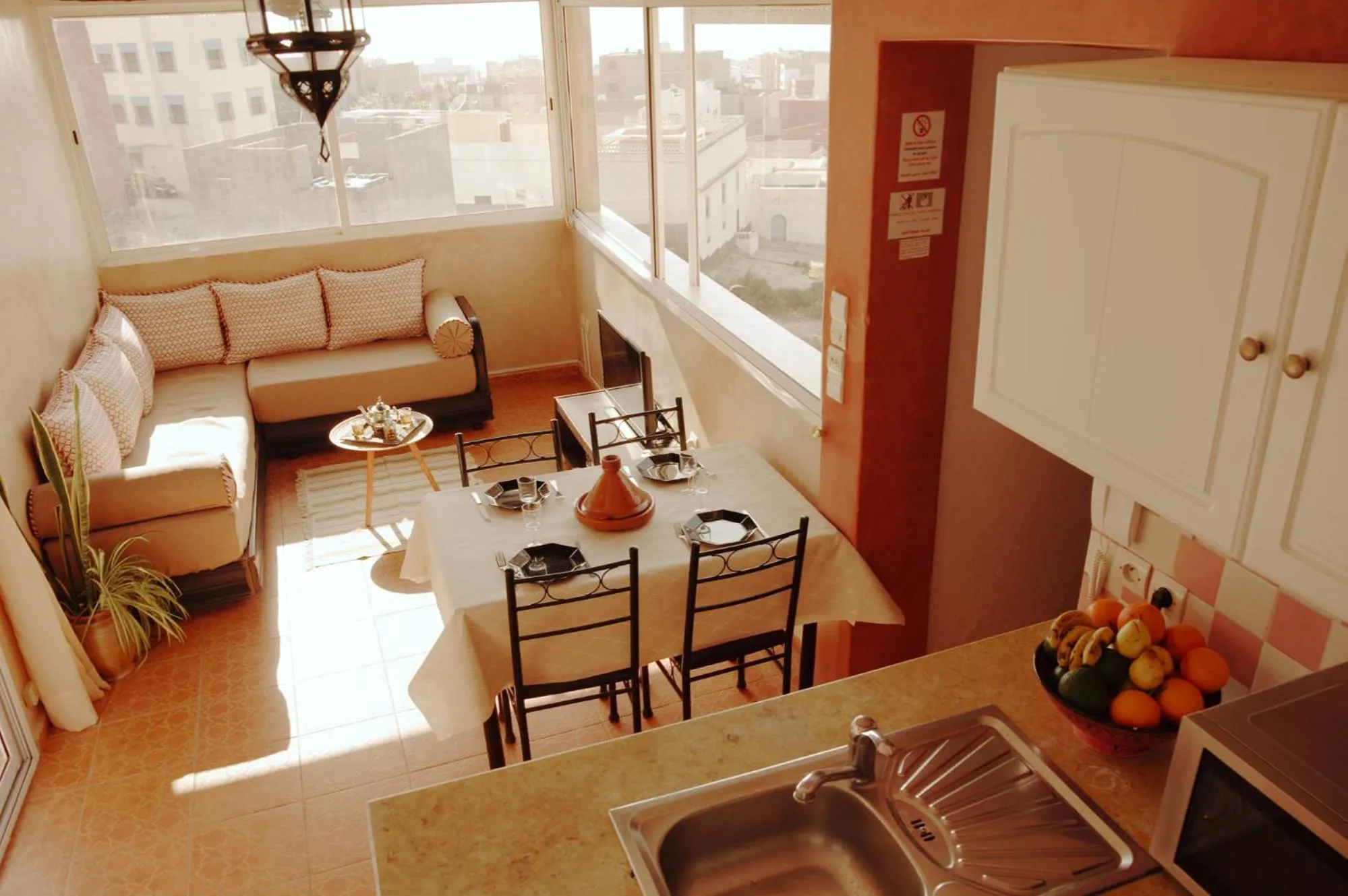 Dining area in Dar Océana