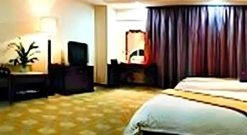 Bed in Yue Lai Yue Hotel